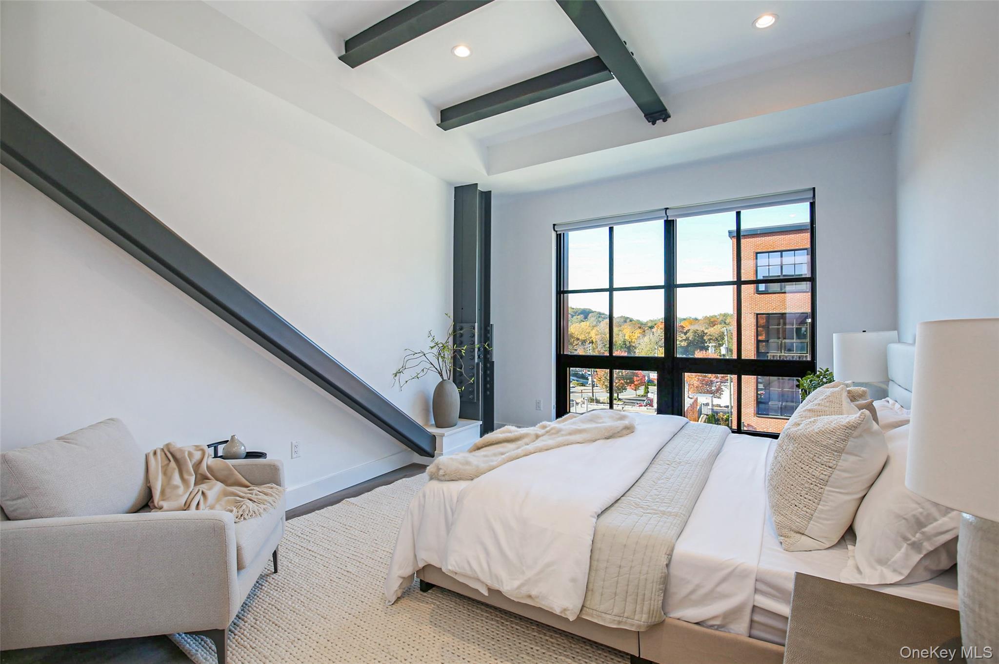 70 Memorial Plaza # 212, Pleasantville, NY 10570