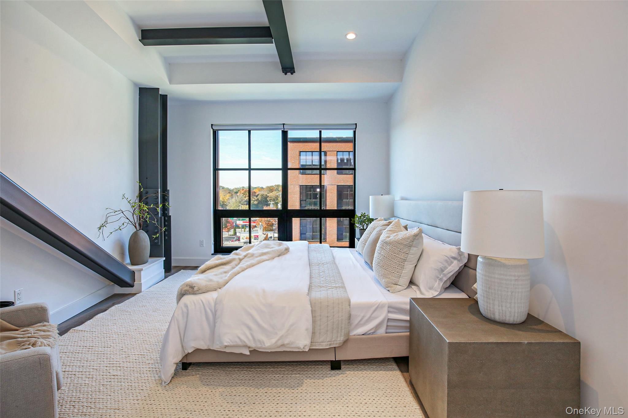 70 Memorial Plaza # 212, Pleasantville, NY 10570