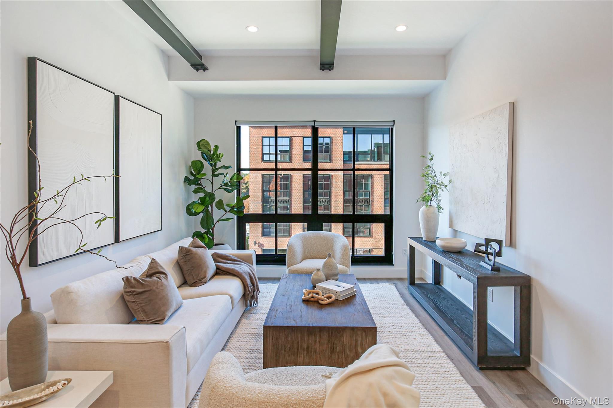 70 Memorial Plaza # 212, Pleasantville, NY 10570