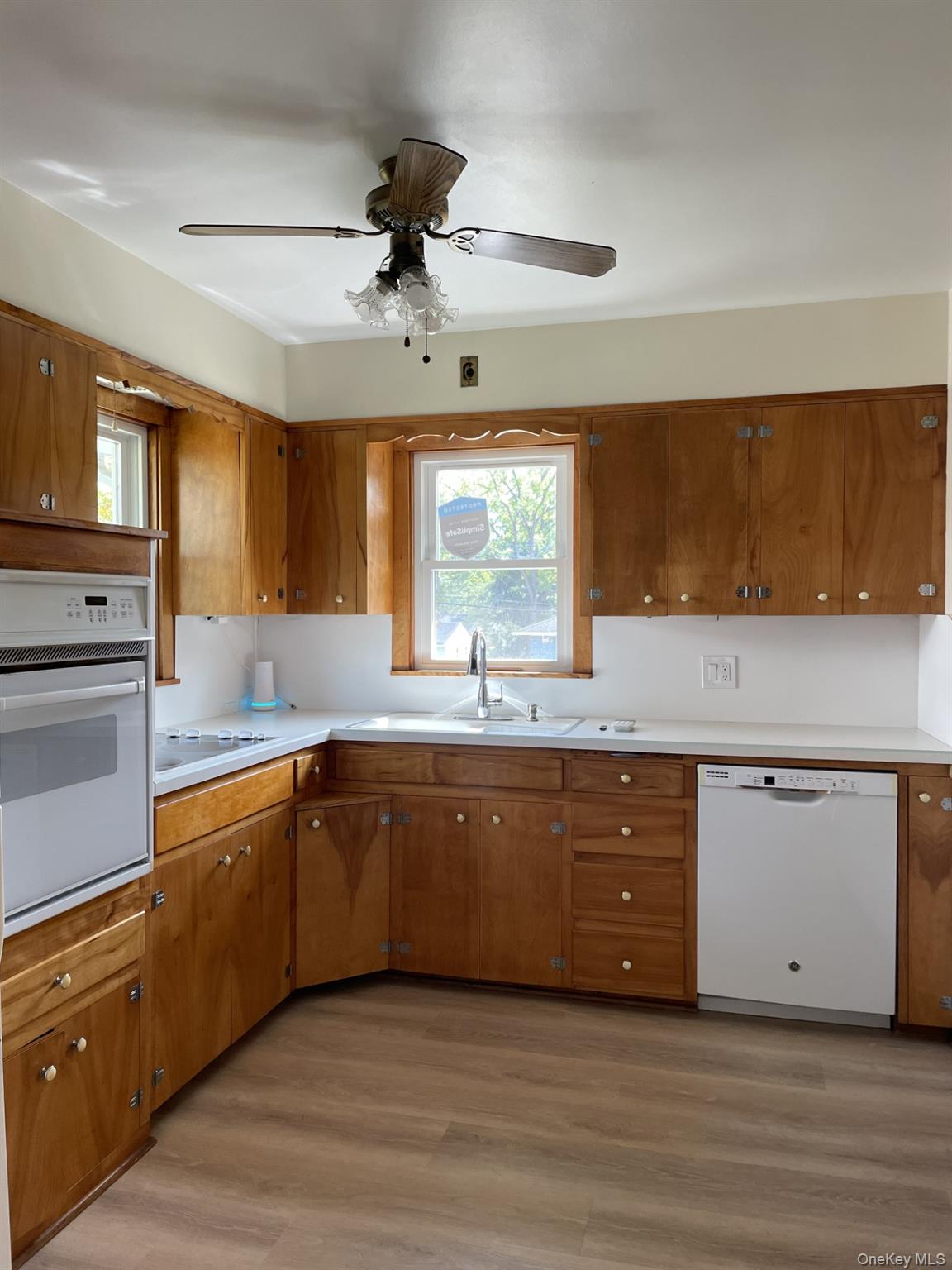 15 Arlington Court, Montrose, NY 10548