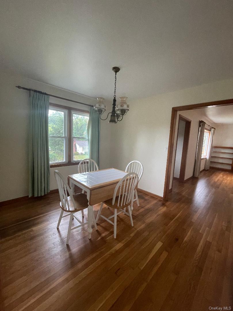 15 Arlington Court, Montrose, NY 10548