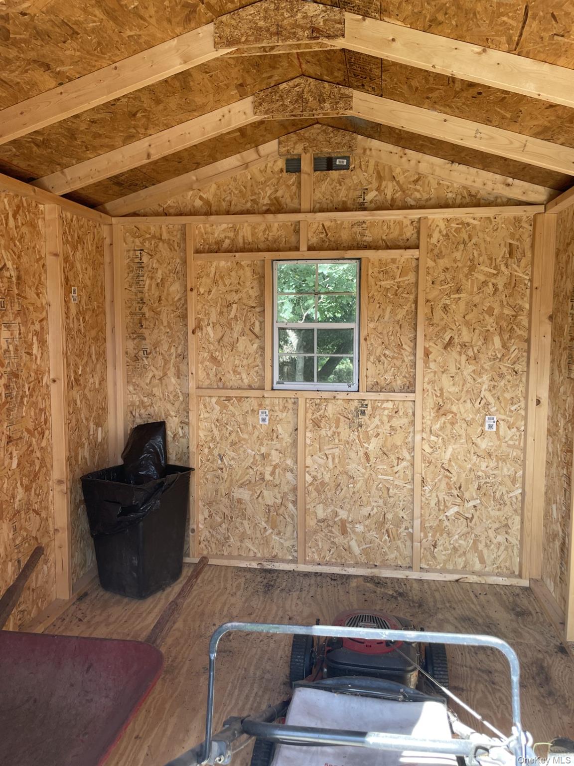 15 Arlington Court, Montrose, NY 10548