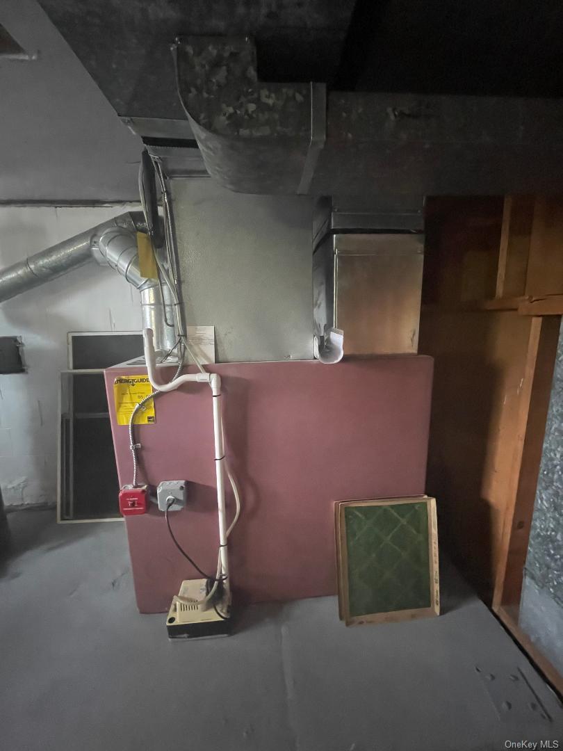 15 Arlington Court, Montrose, NY 10548