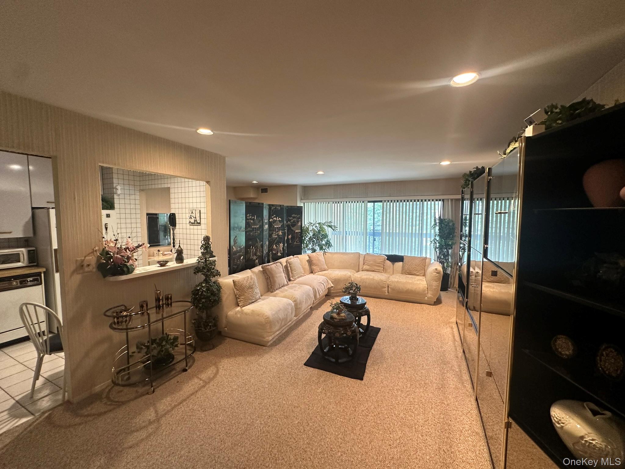 376 Central Avenue # 3-V, Lawrence, NY 11559