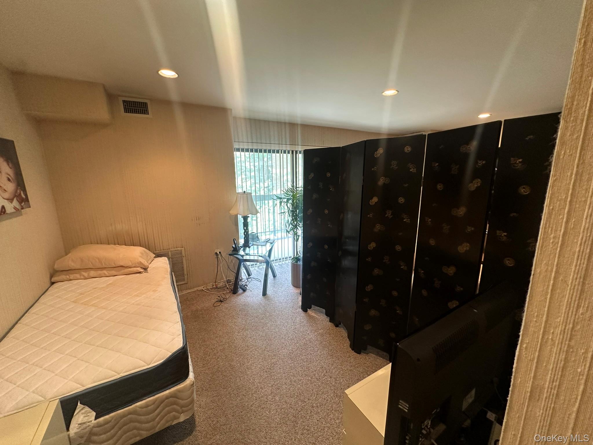 376 Central Avenue # 3-V, Lawrence, NY 11559