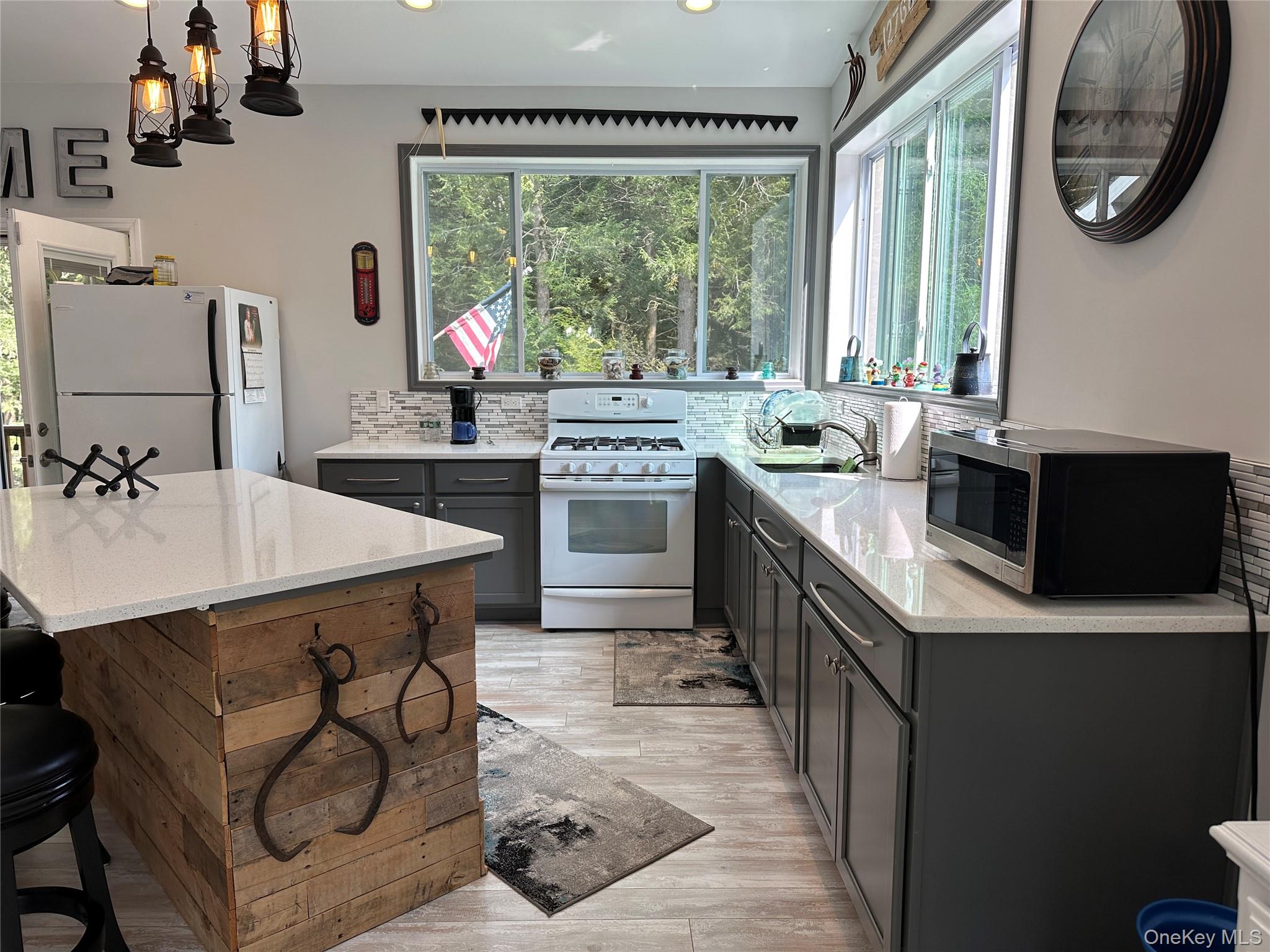 451 Breezy Hill Road, Parksville, NY 12768