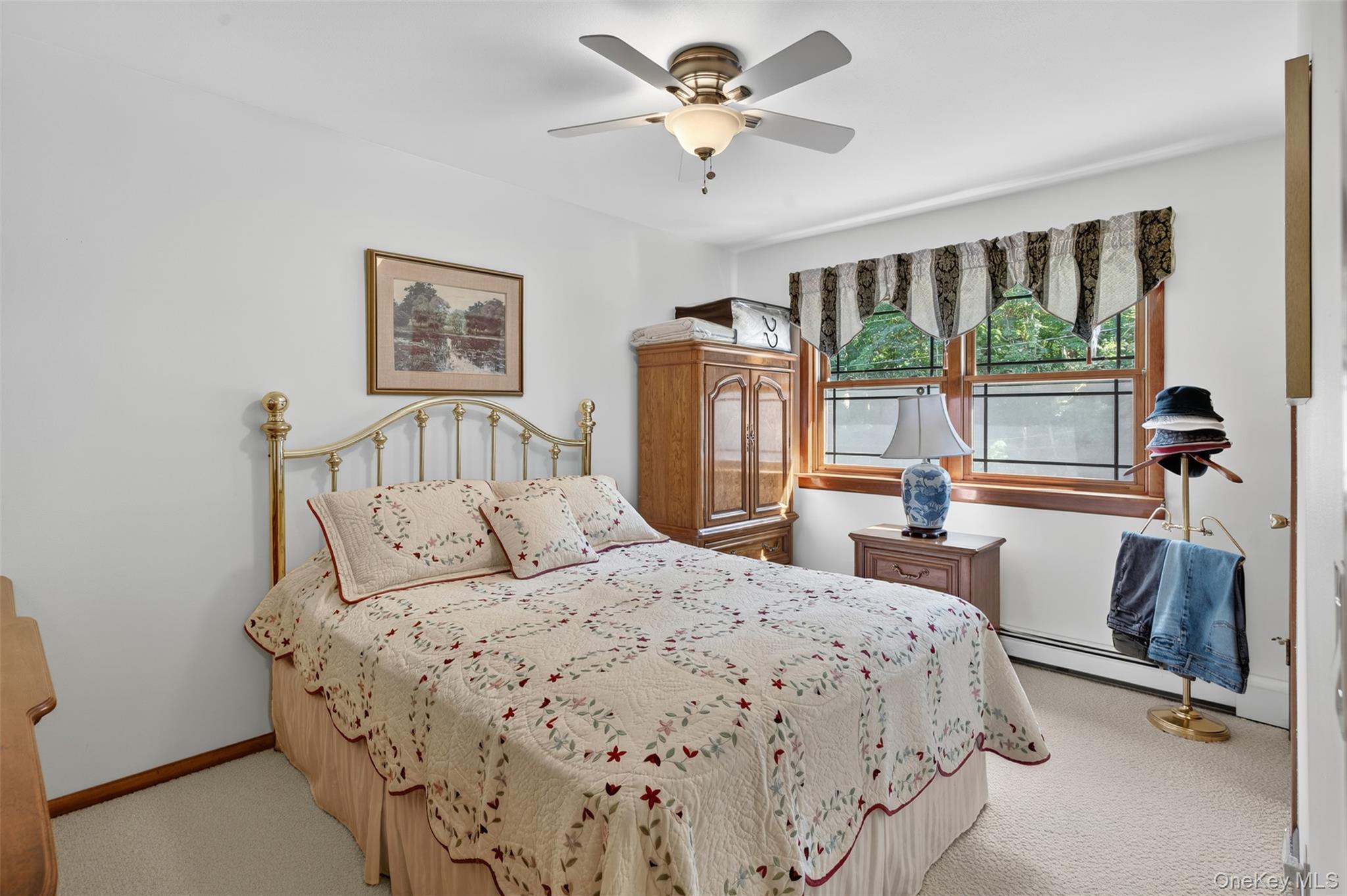 83 Camelot Road, Poughkeepsie, NY 12601