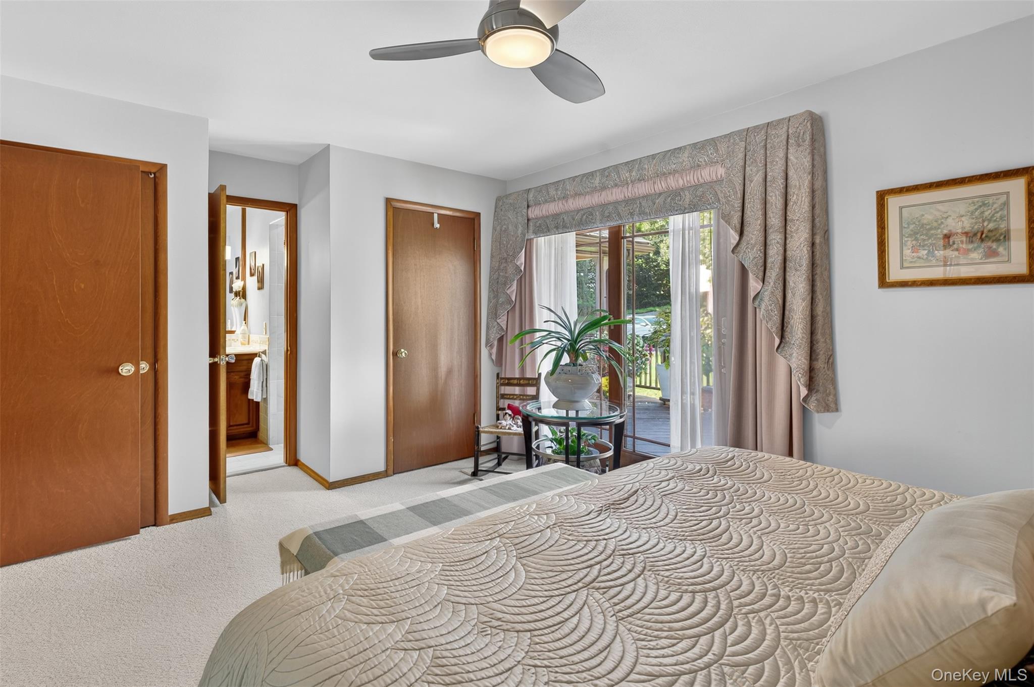 83 Camelot Road, Poughkeepsie, NY 12601