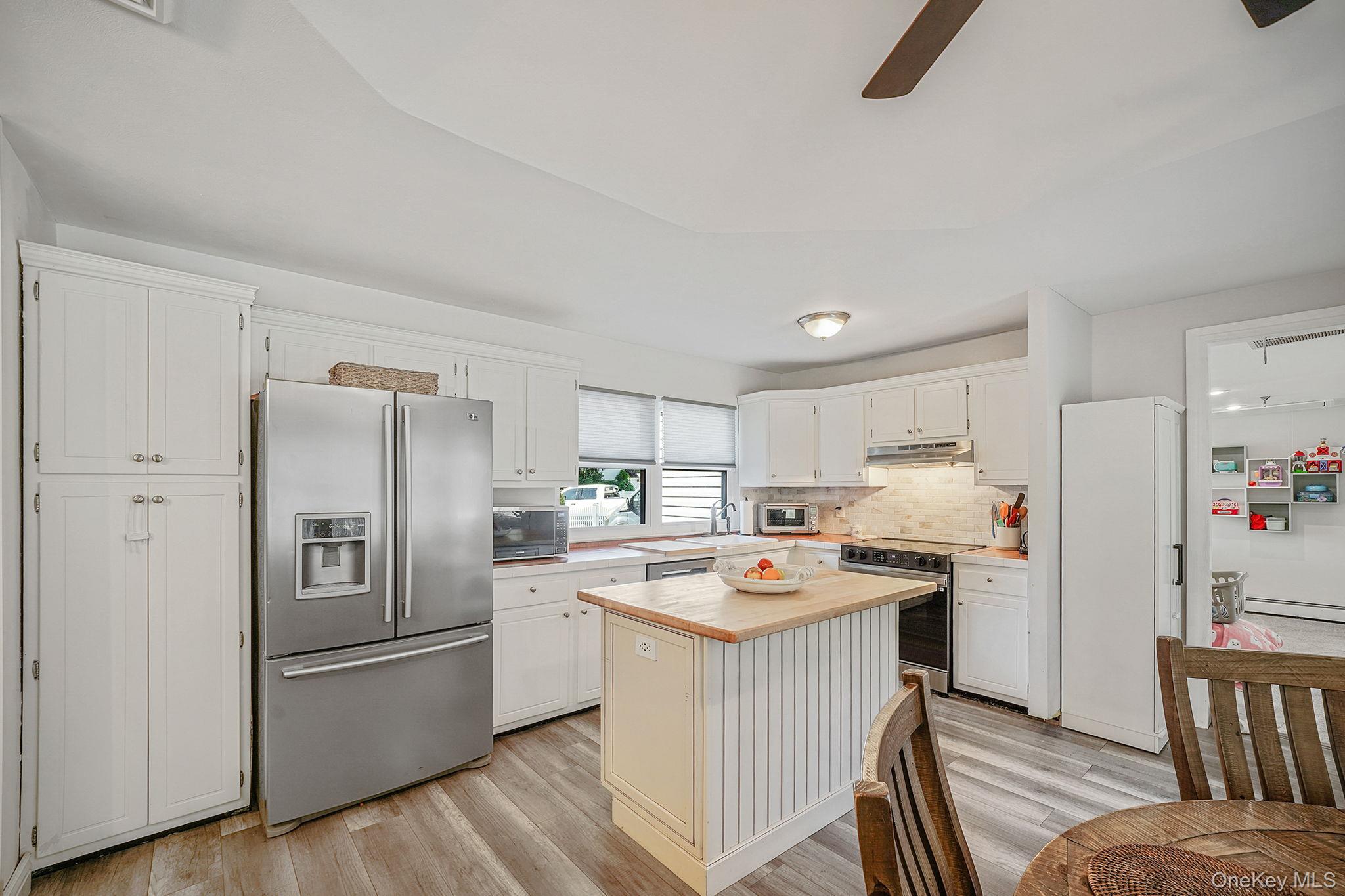 9 Carston Street W, Selden, NY 11784