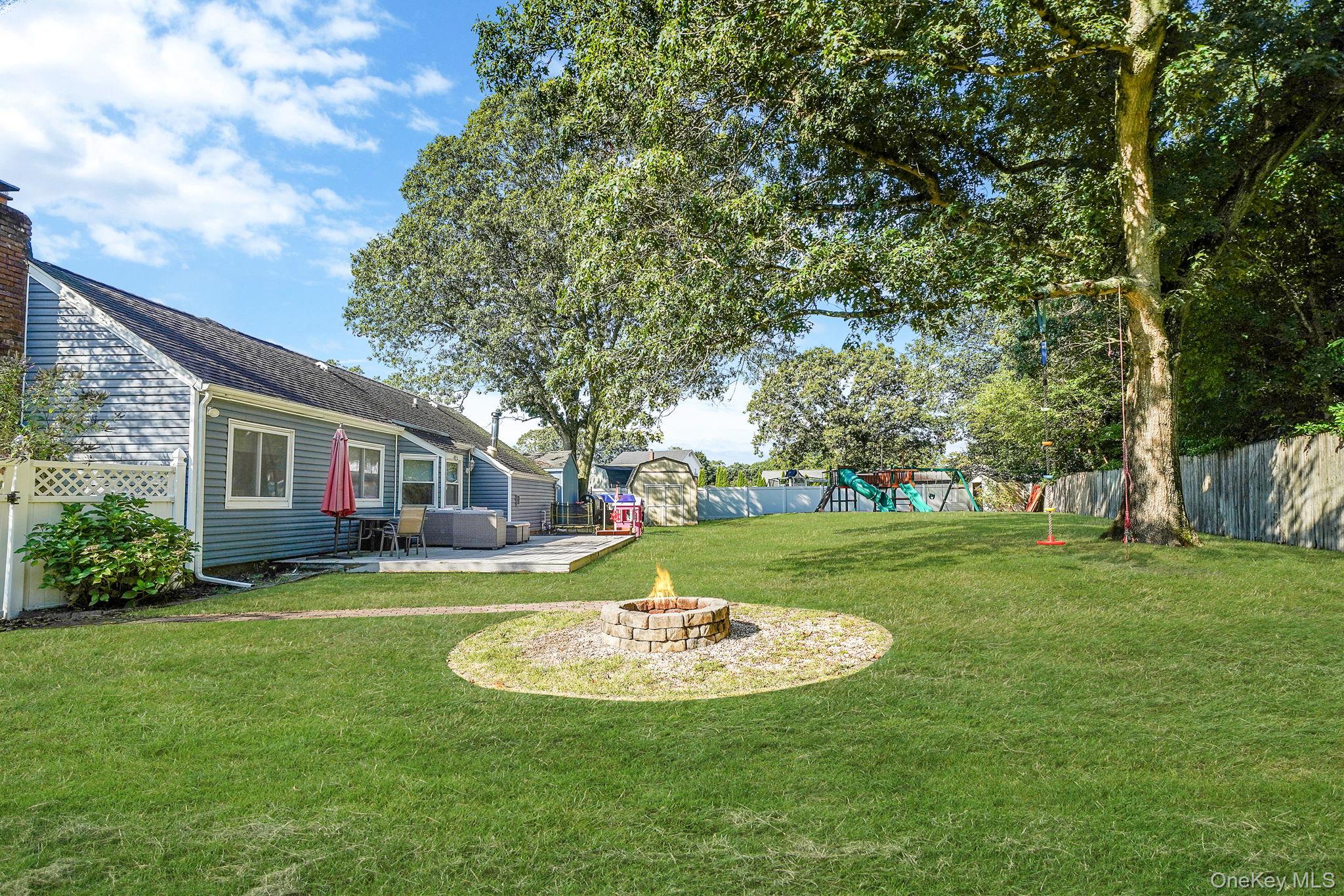 9 Carston Street W, Selden, NY 11784