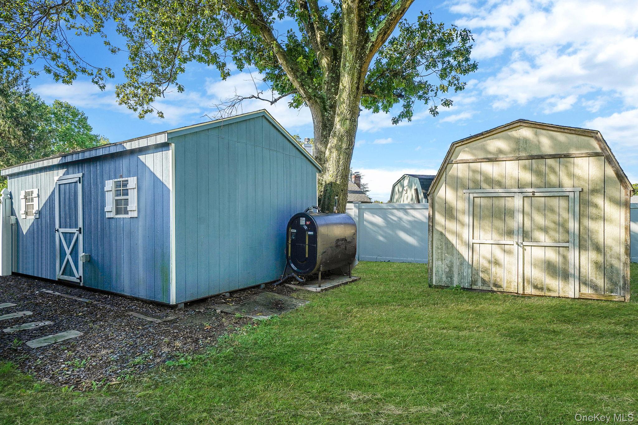 9 Carston Street W, Selden, NY 11784