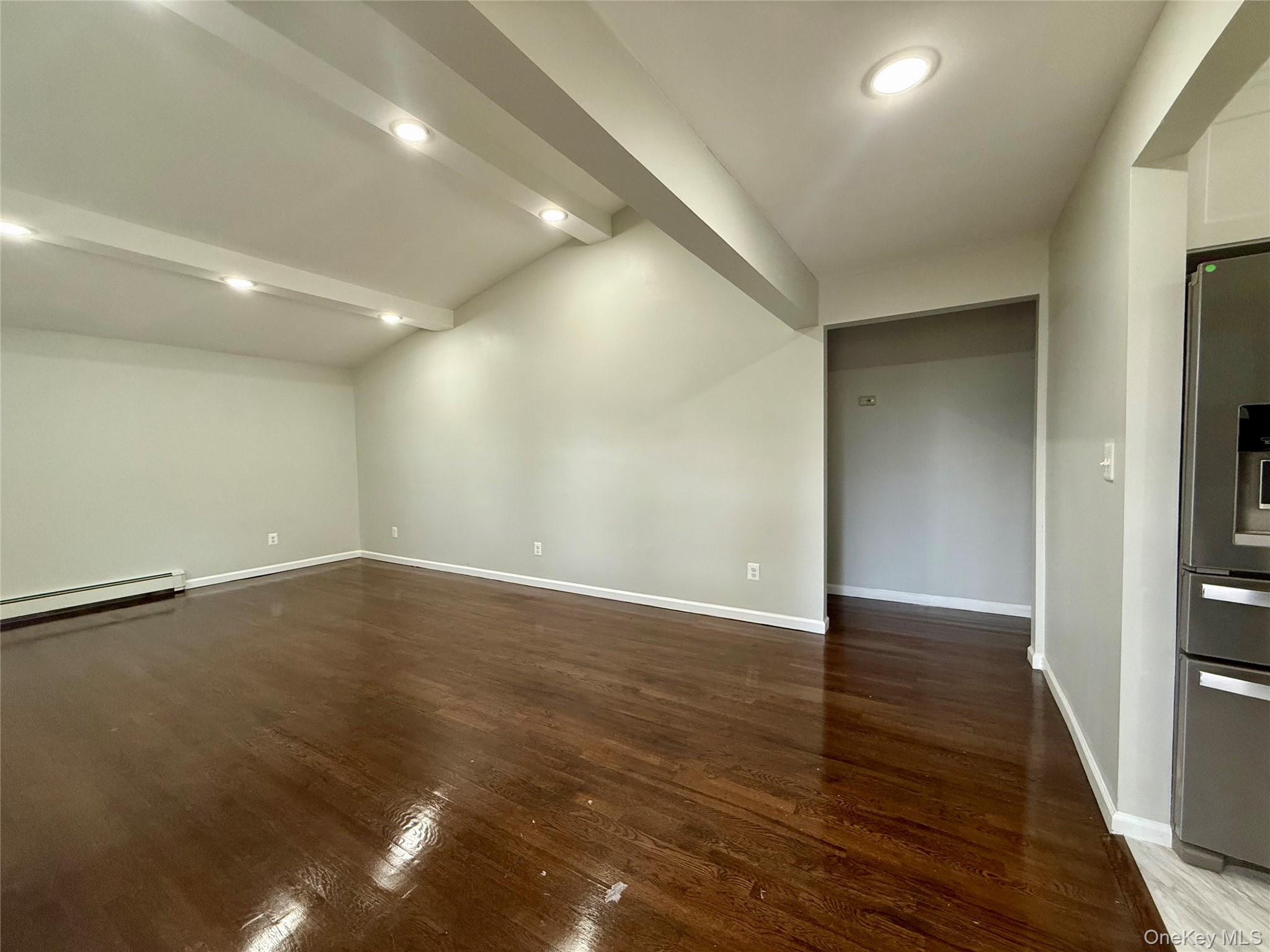 9 Holt Street, Amityville, NY 11701