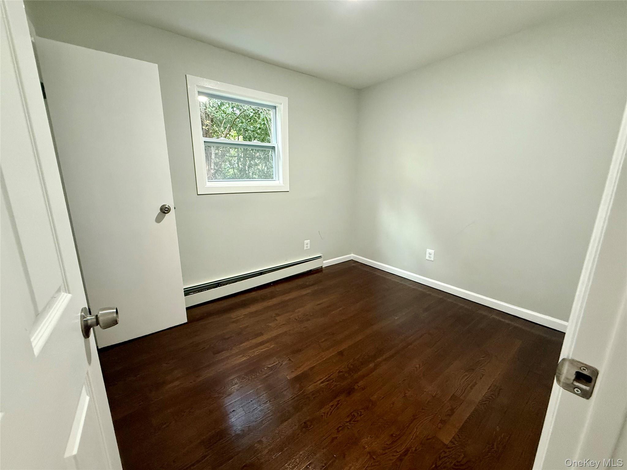 9 Holt Street, Amityville, NY 11701