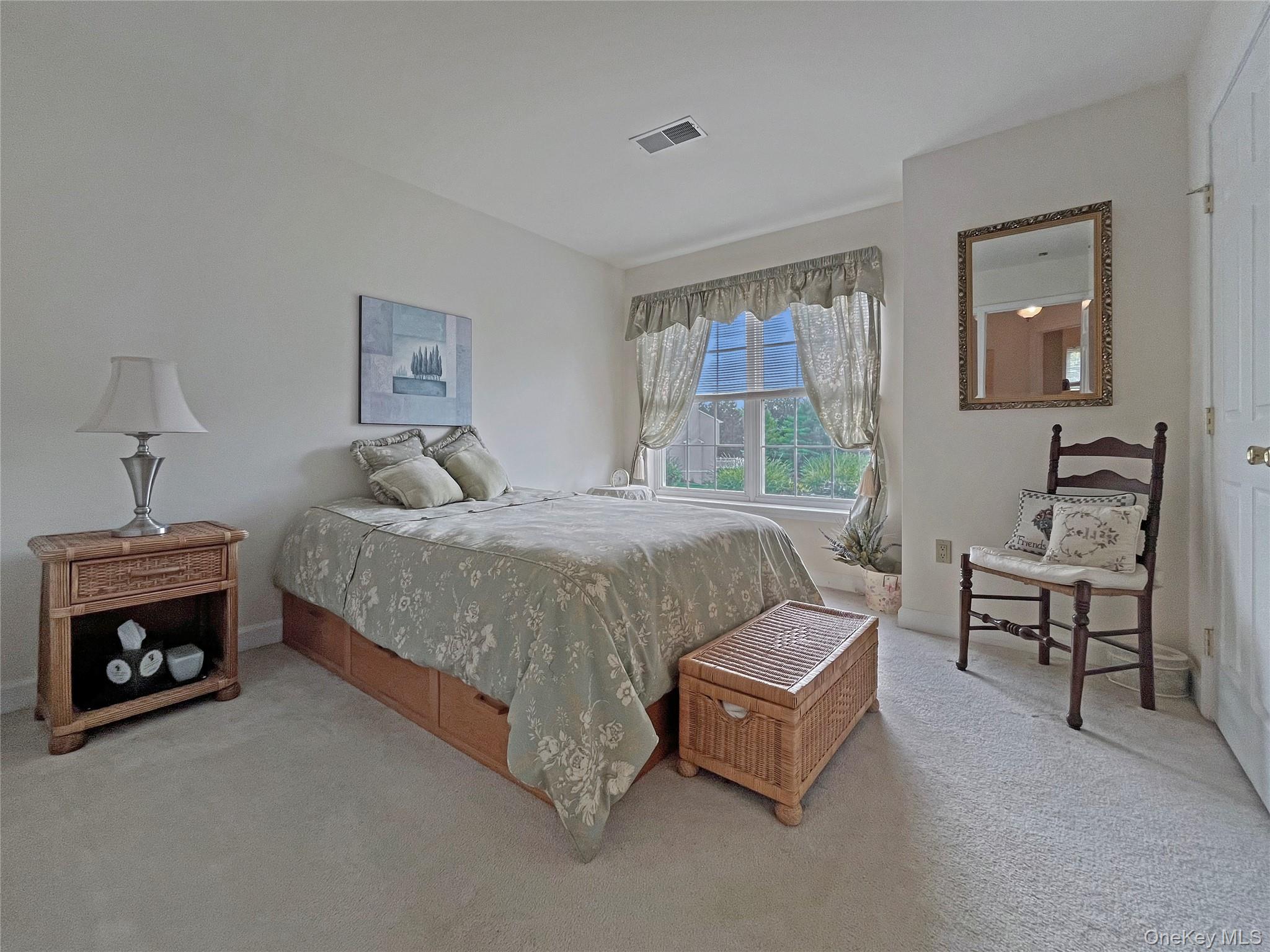 16 Alder Way, Wappingers Falls, NY 12590