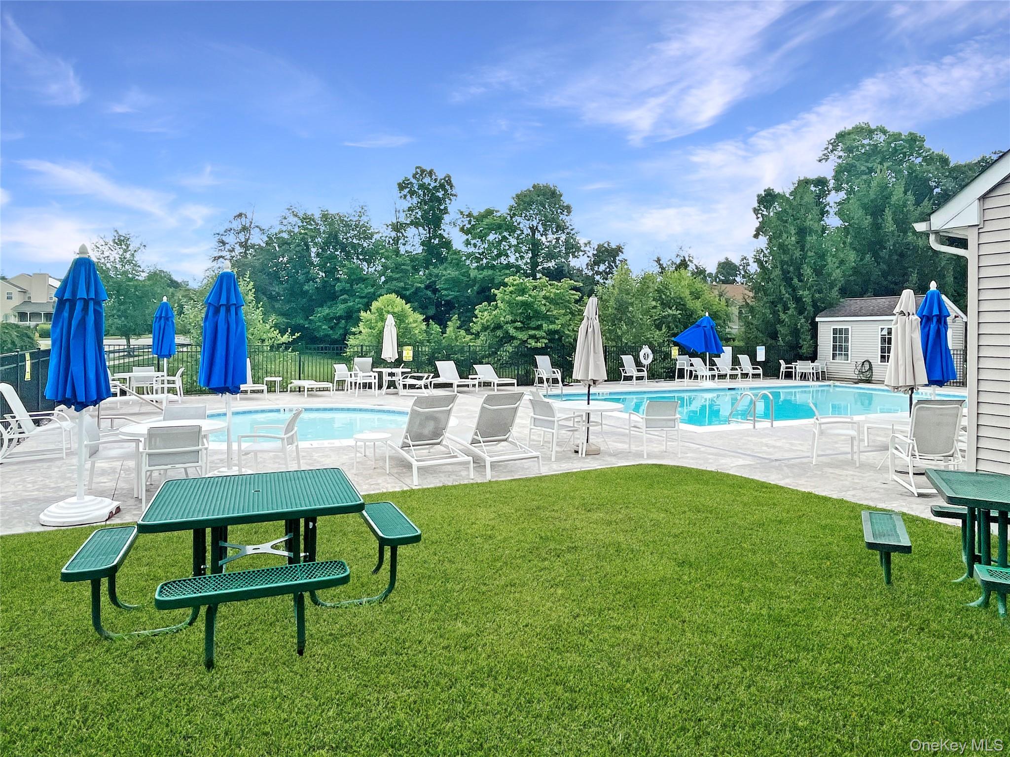 16 Alder Way, Wappingers Falls, NY 12590