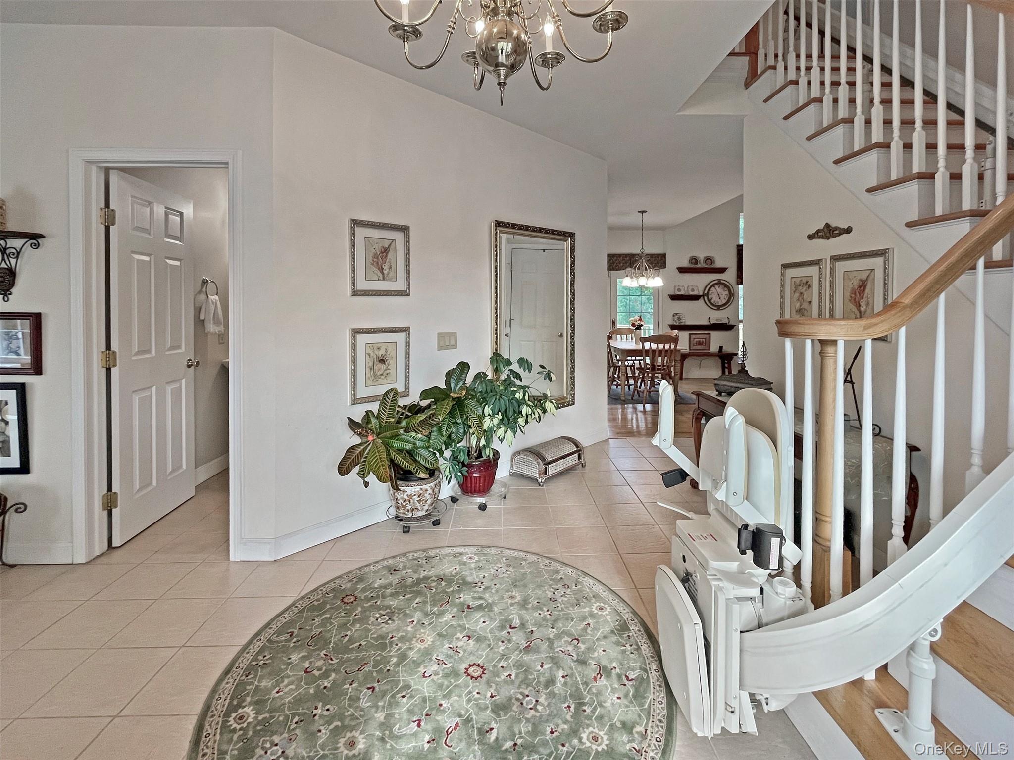 16 Alder Way, Wappingers Falls, NY 12590