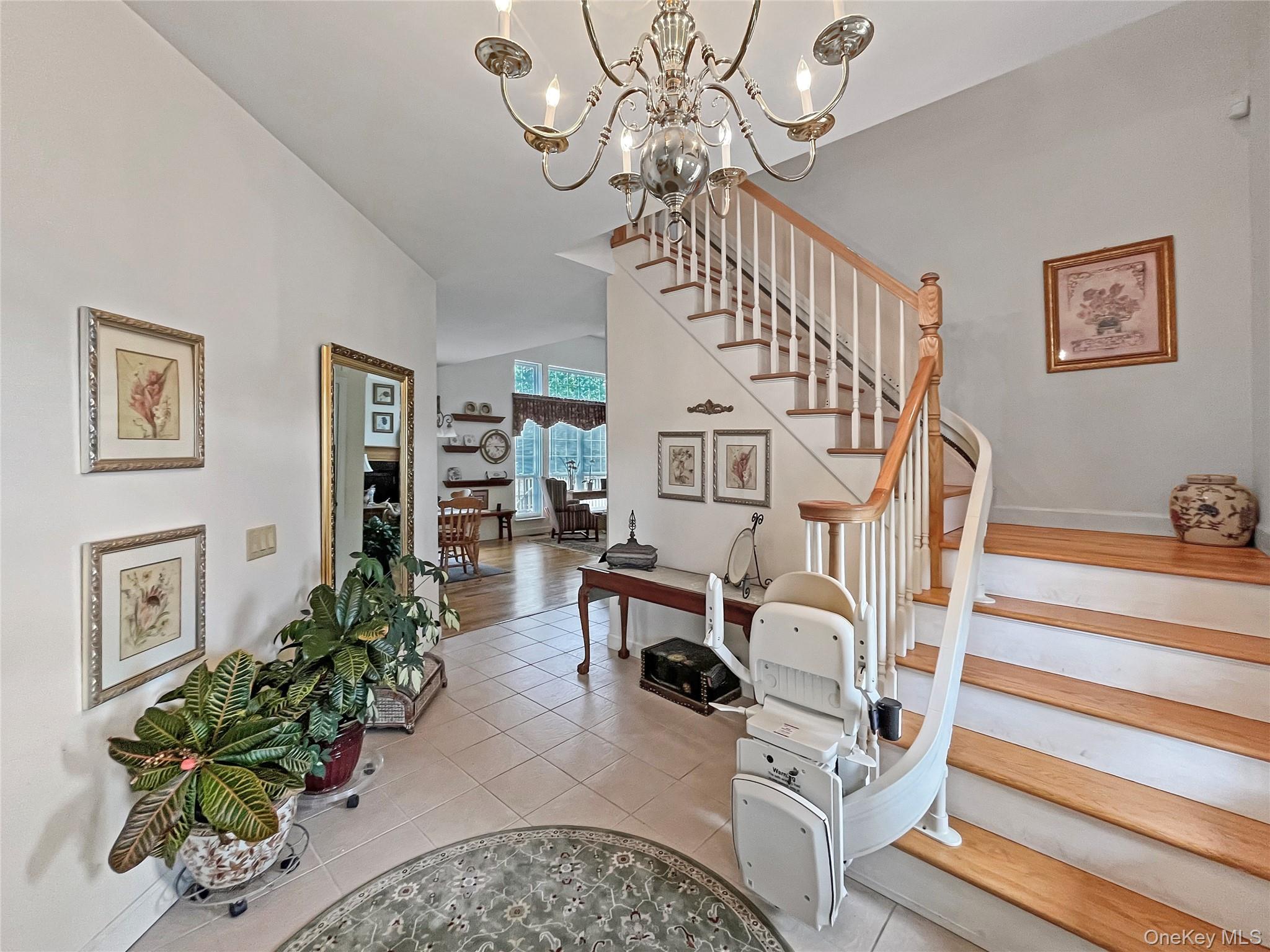 16 Alder Way, Wappingers Falls, NY 12590