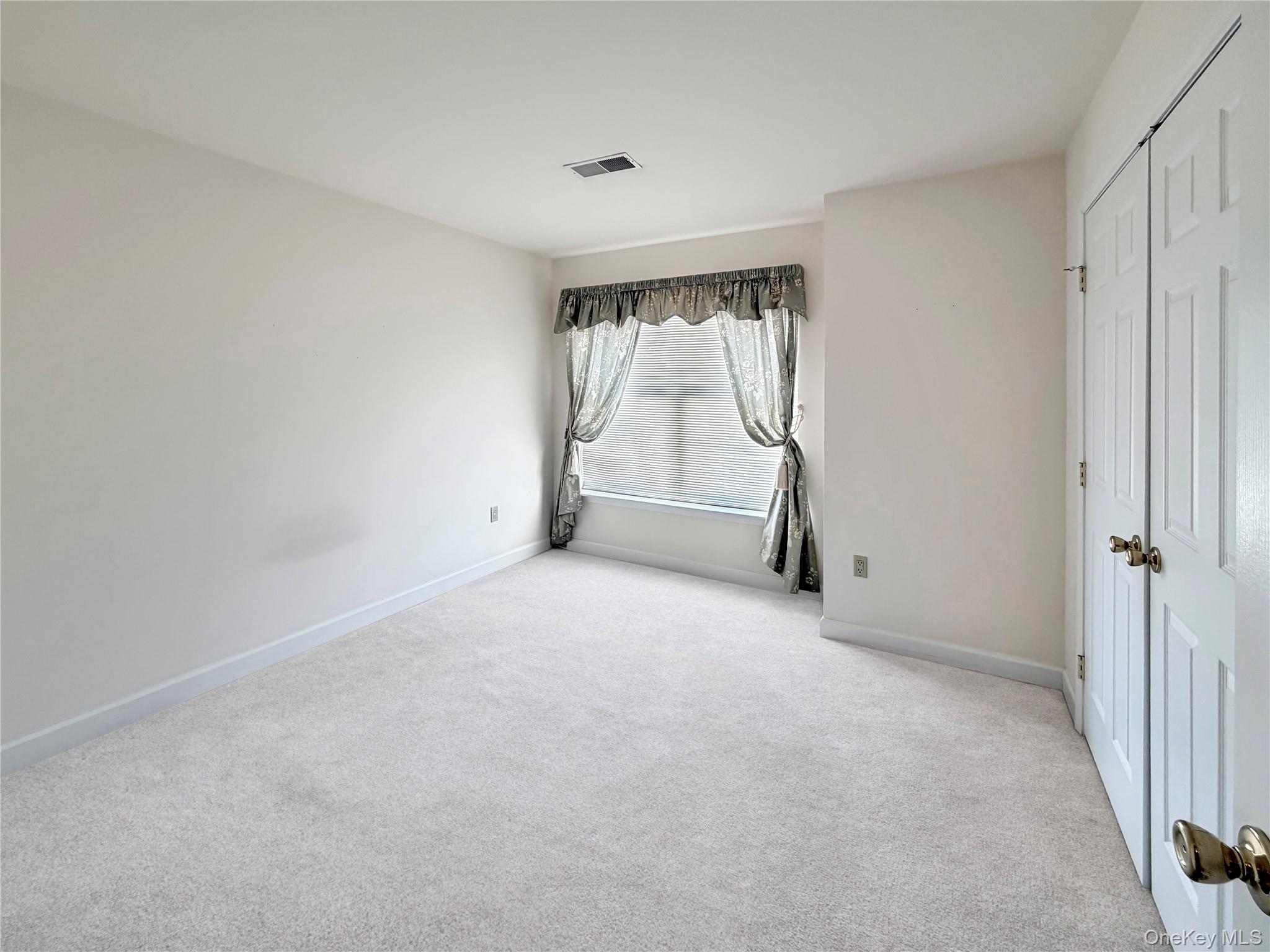 16 Alder Way, Wappingers Falls, NY 12590