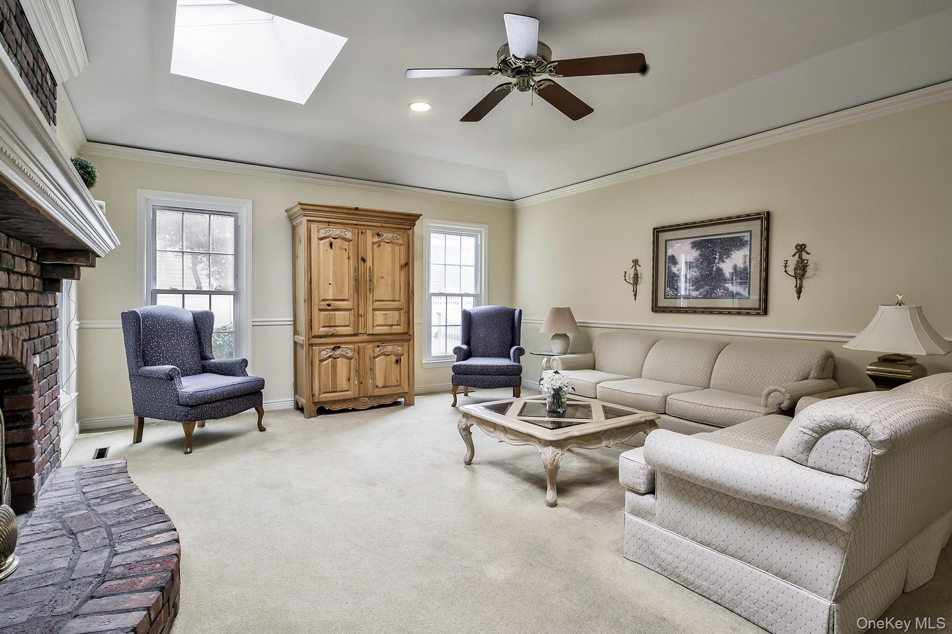 12 Foxdale Court, Huntington Station, NY 11746