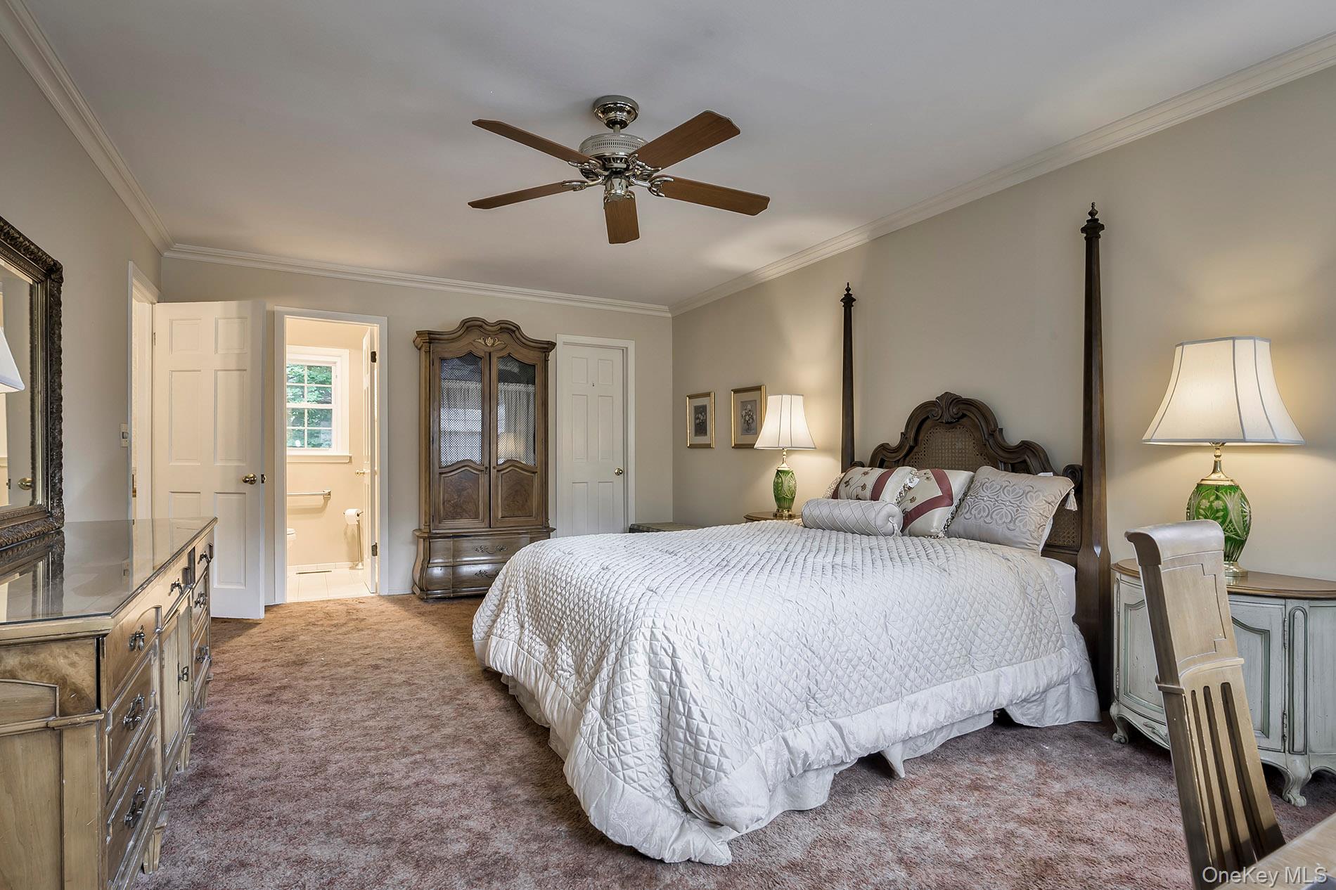 12 Foxdale Court, Huntington Station, NY 11746