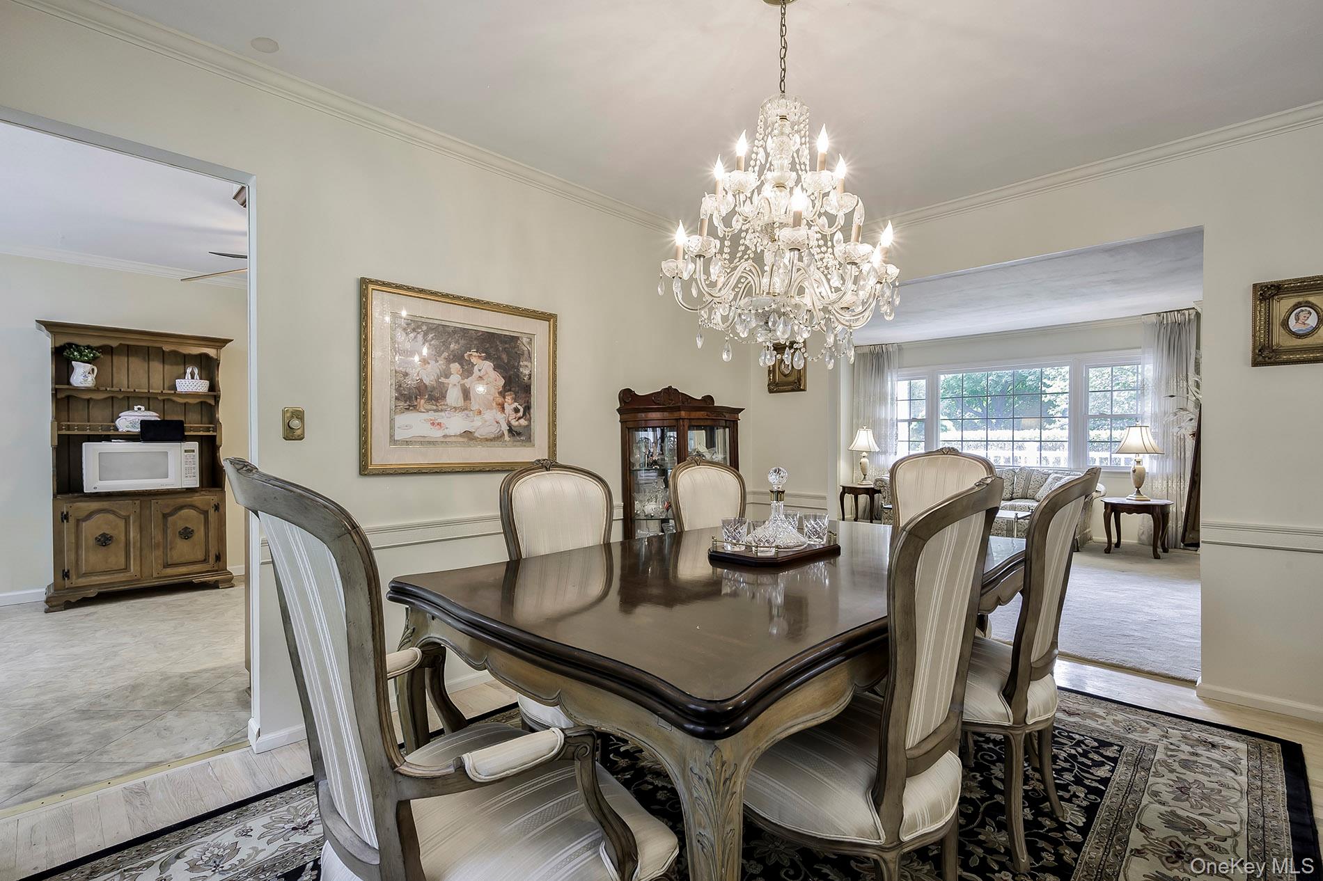 12 Foxdale Court, Huntington Station, NY 11746