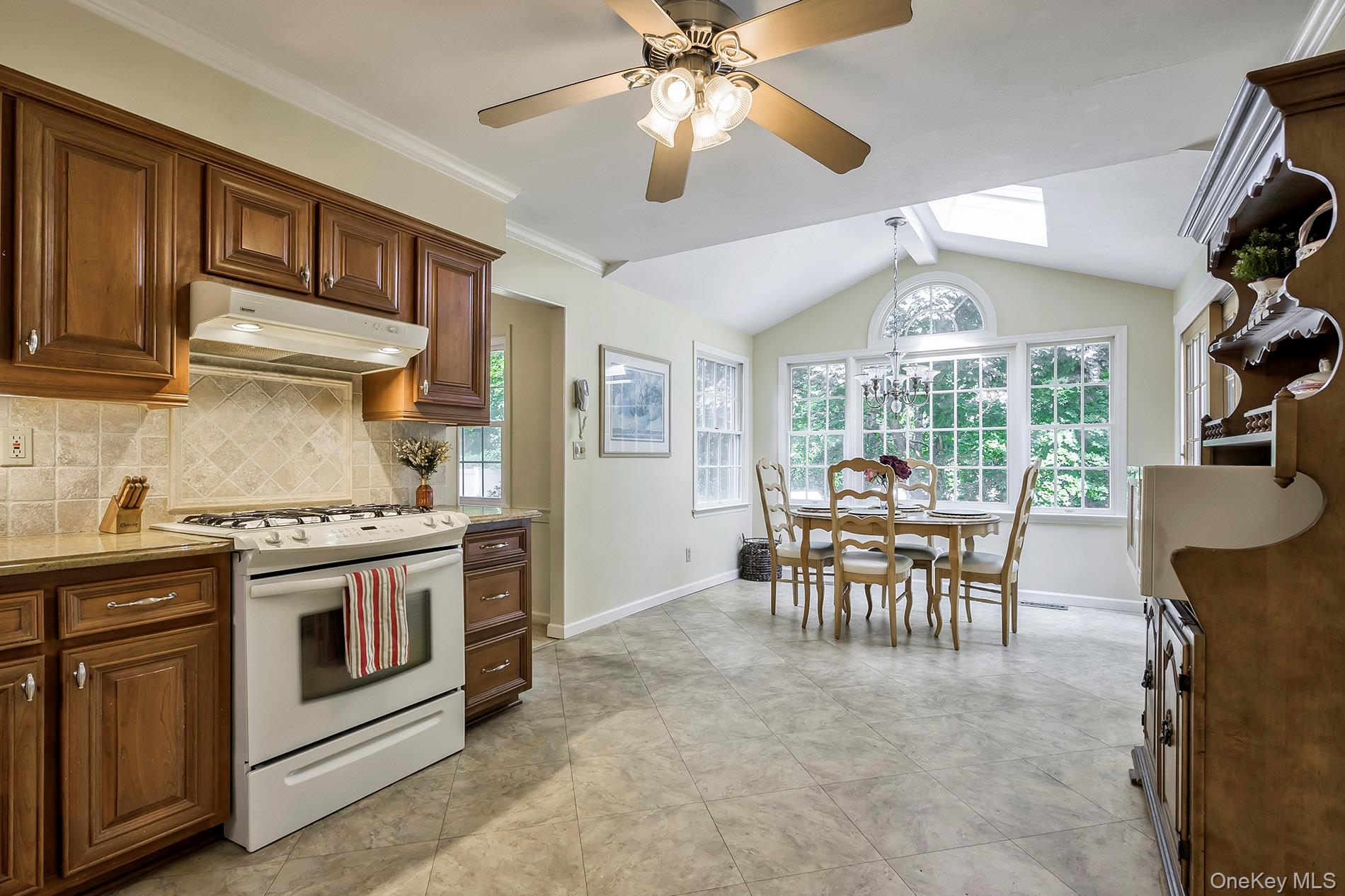 12 Foxdale Court, Huntington Station, NY 11746