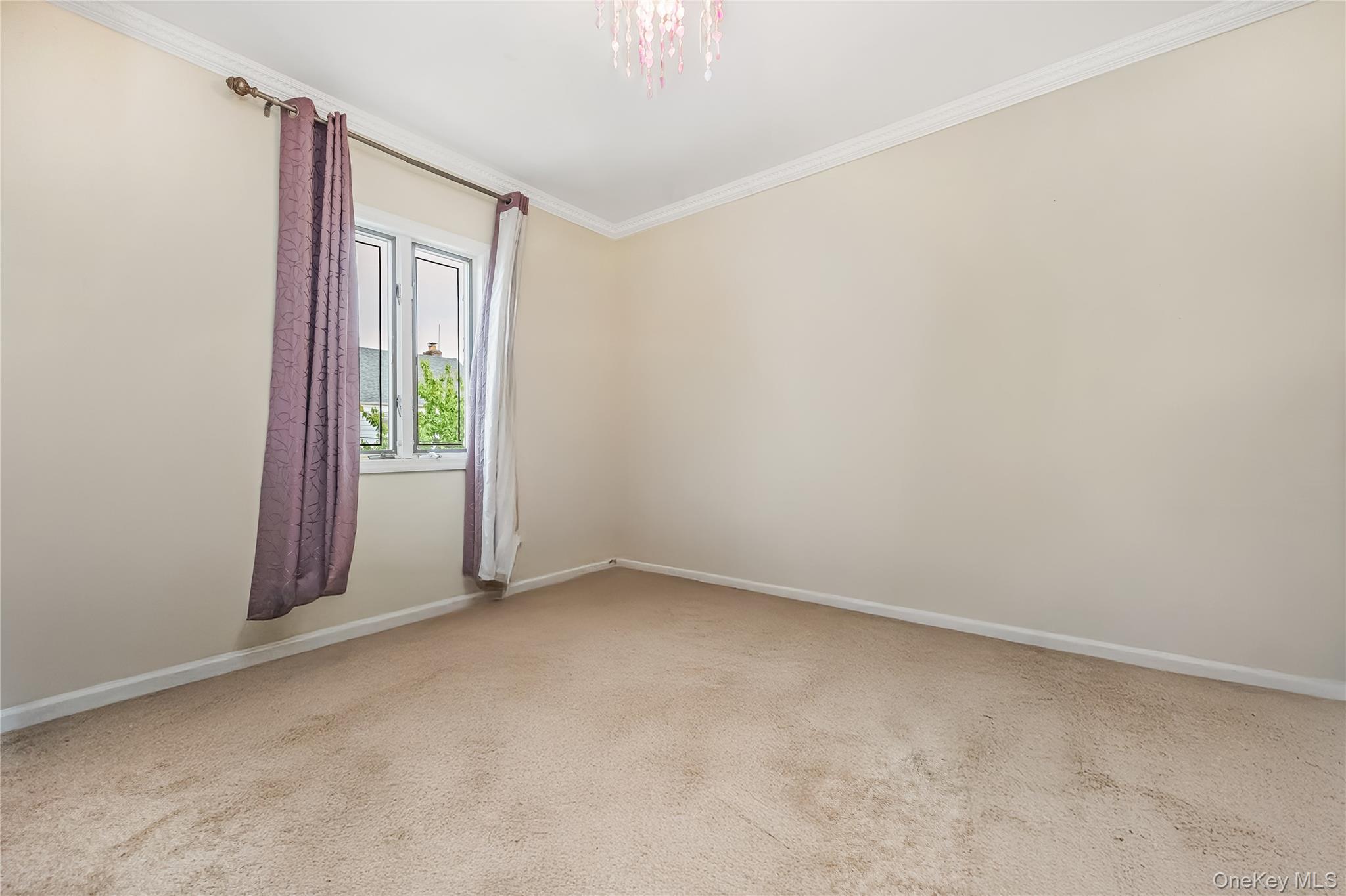 76-27 175 Street, Fresh Meadows, NY 11366