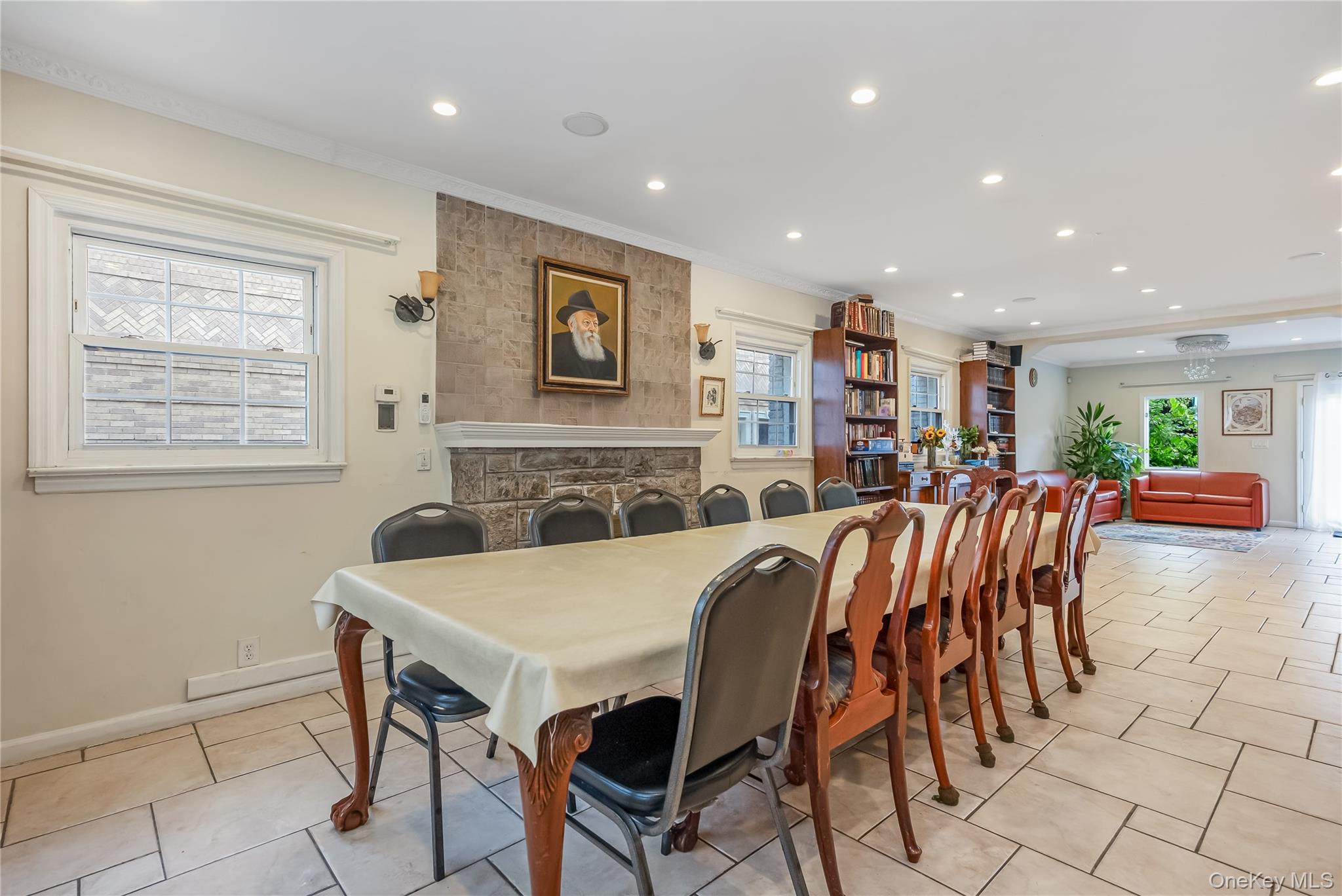 76-27 175 Street, Fresh Meadows, NY 11366