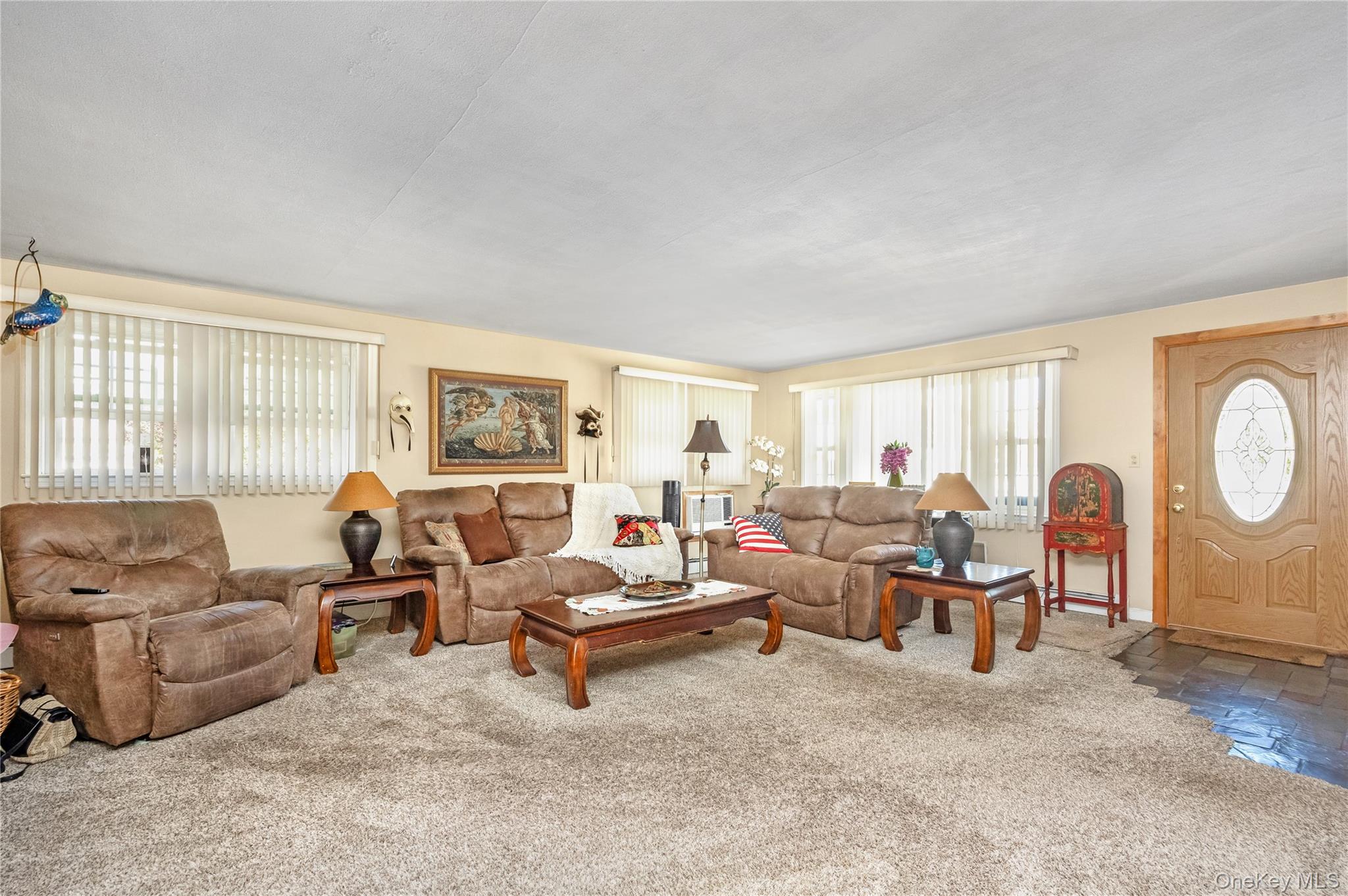 35 Forest Avenue, West Babylon, NY 11704