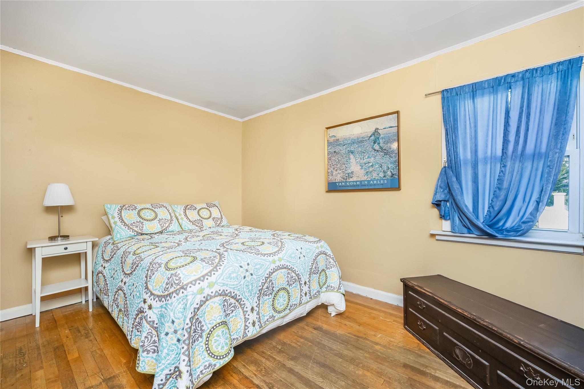 35 Forest Avenue, West Babylon, NY 11704