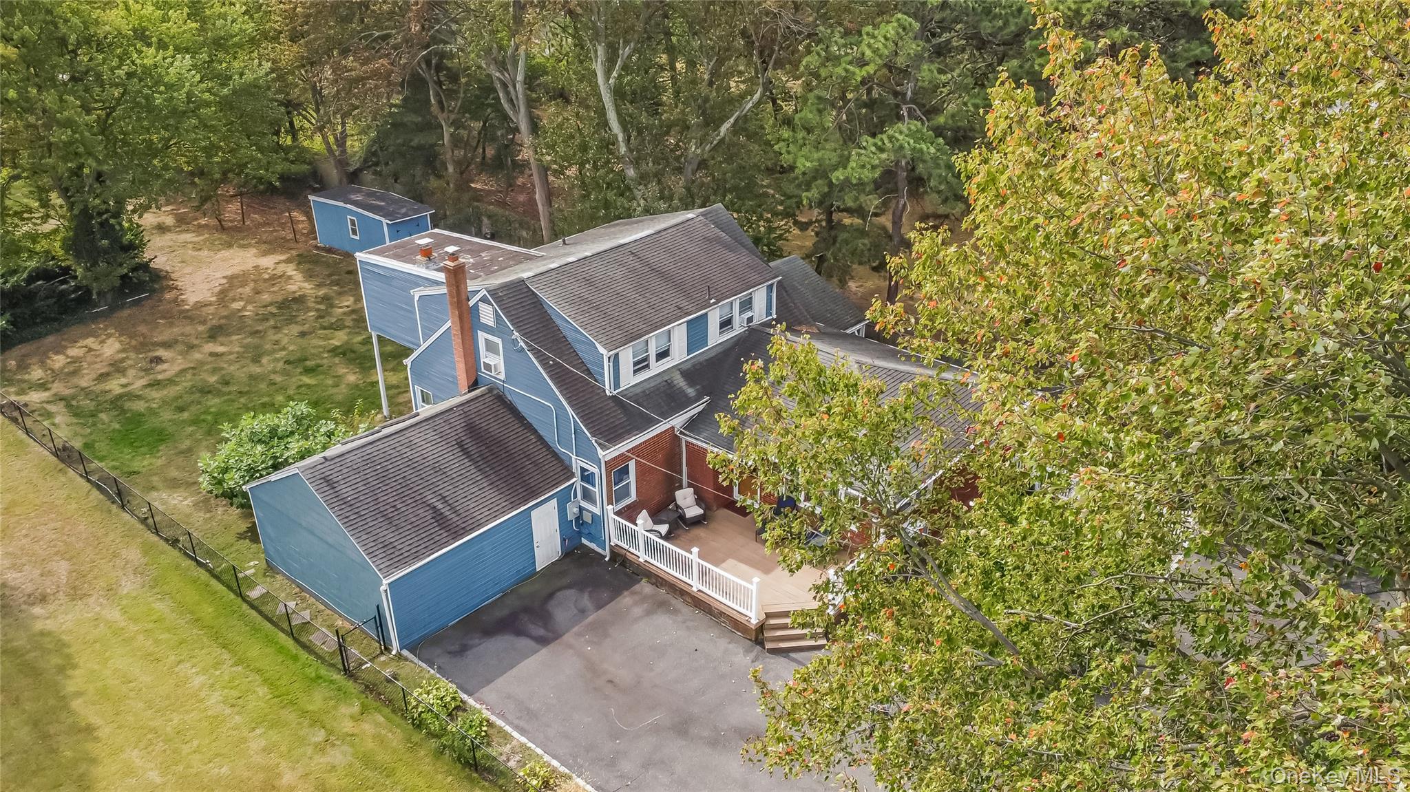 35 Forest Avenue, West Babylon, NY 11704