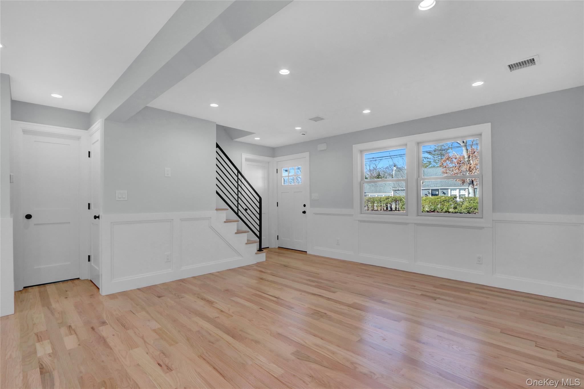 77 Carlls Path, North Babylon, NY 11703