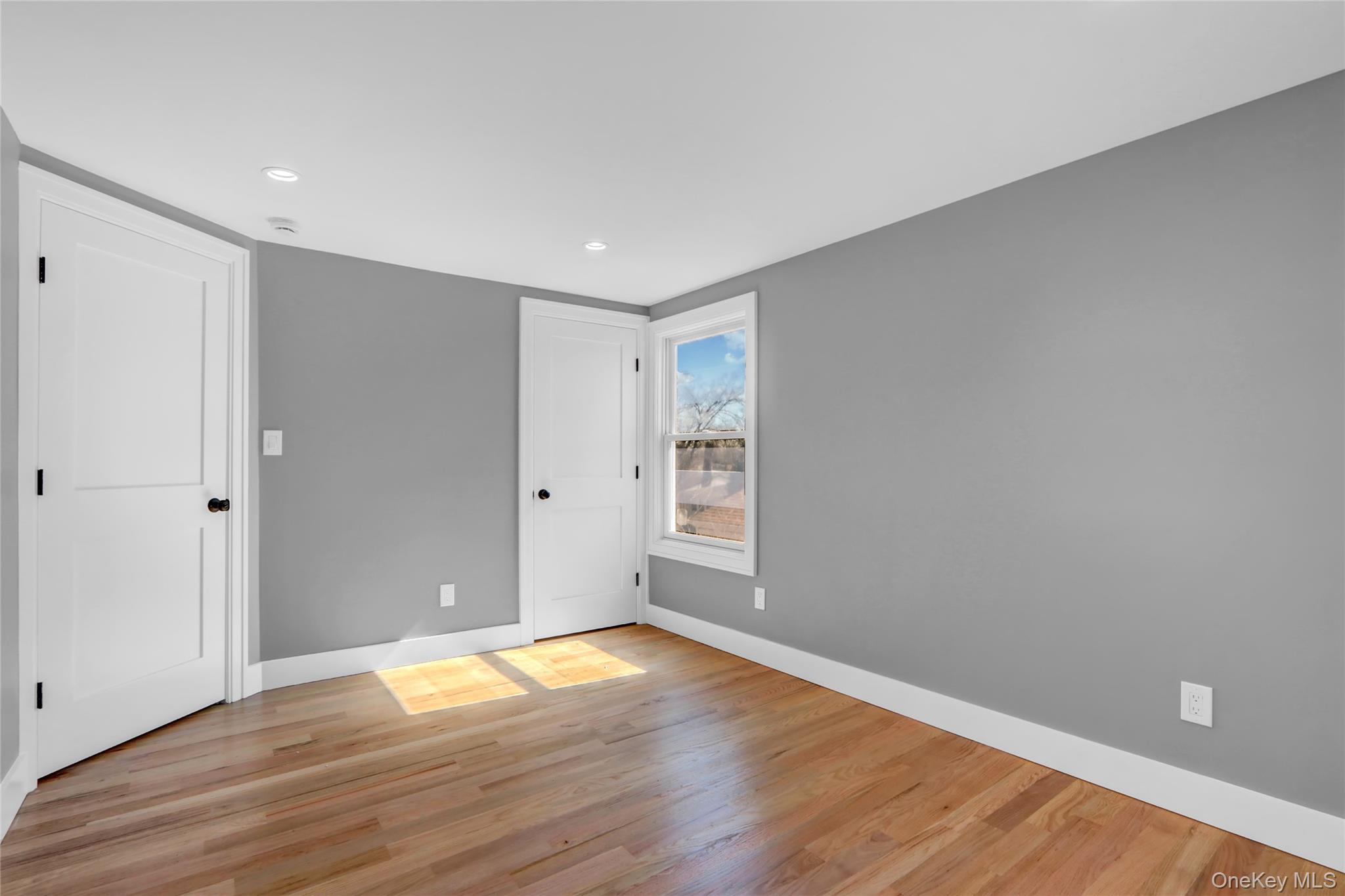 77 Carlls Path, North Babylon, NY 11703