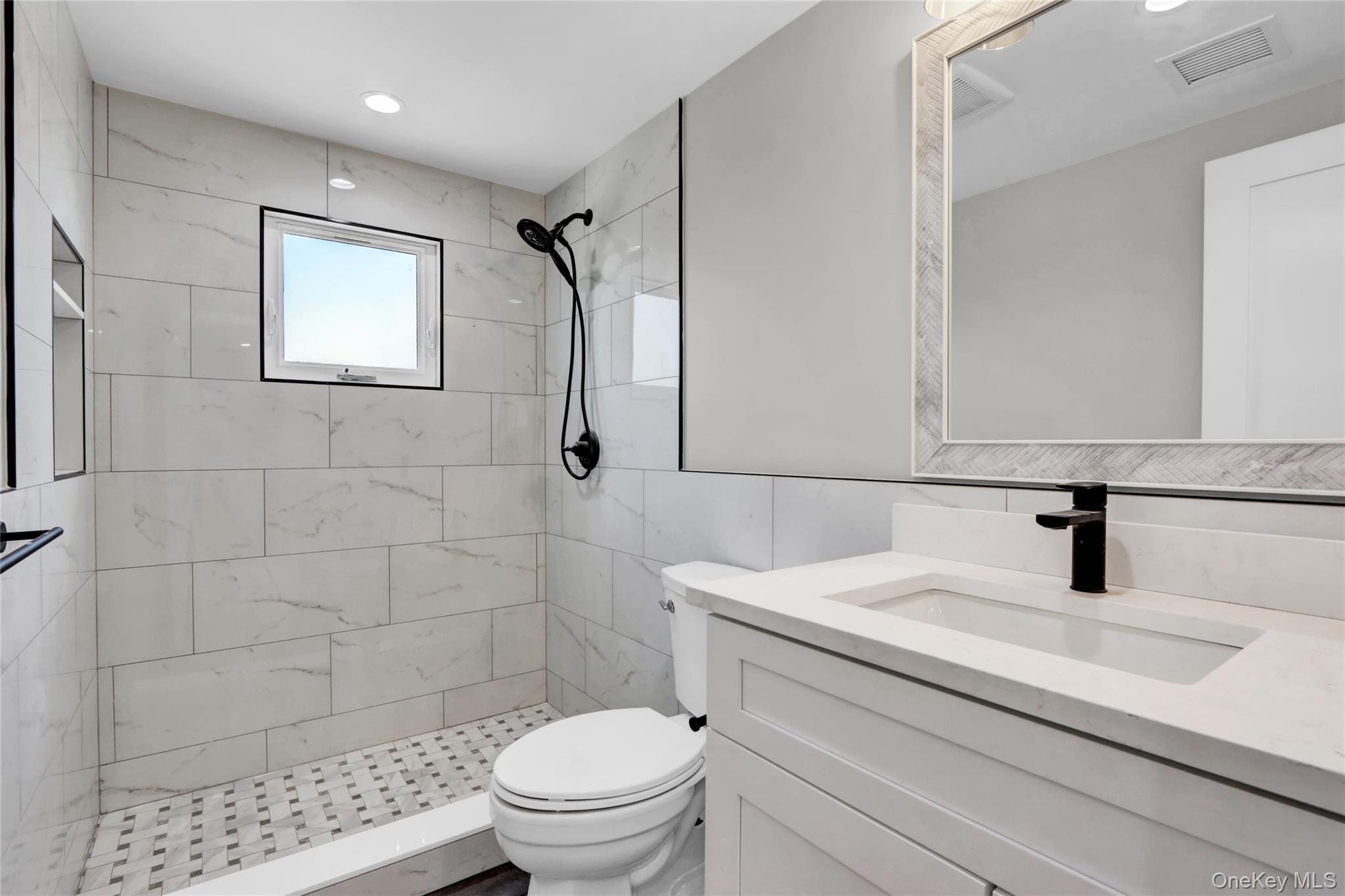 77 Carlls Path, North Babylon, NY 11703