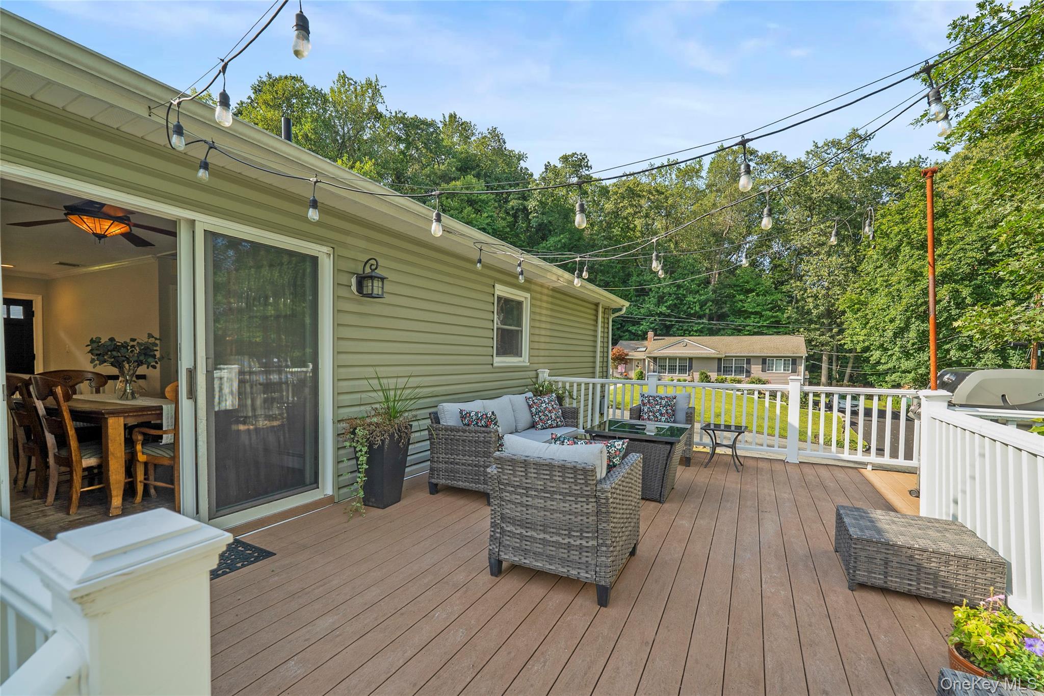 39 Graney Court, Pearl River, NY 10965