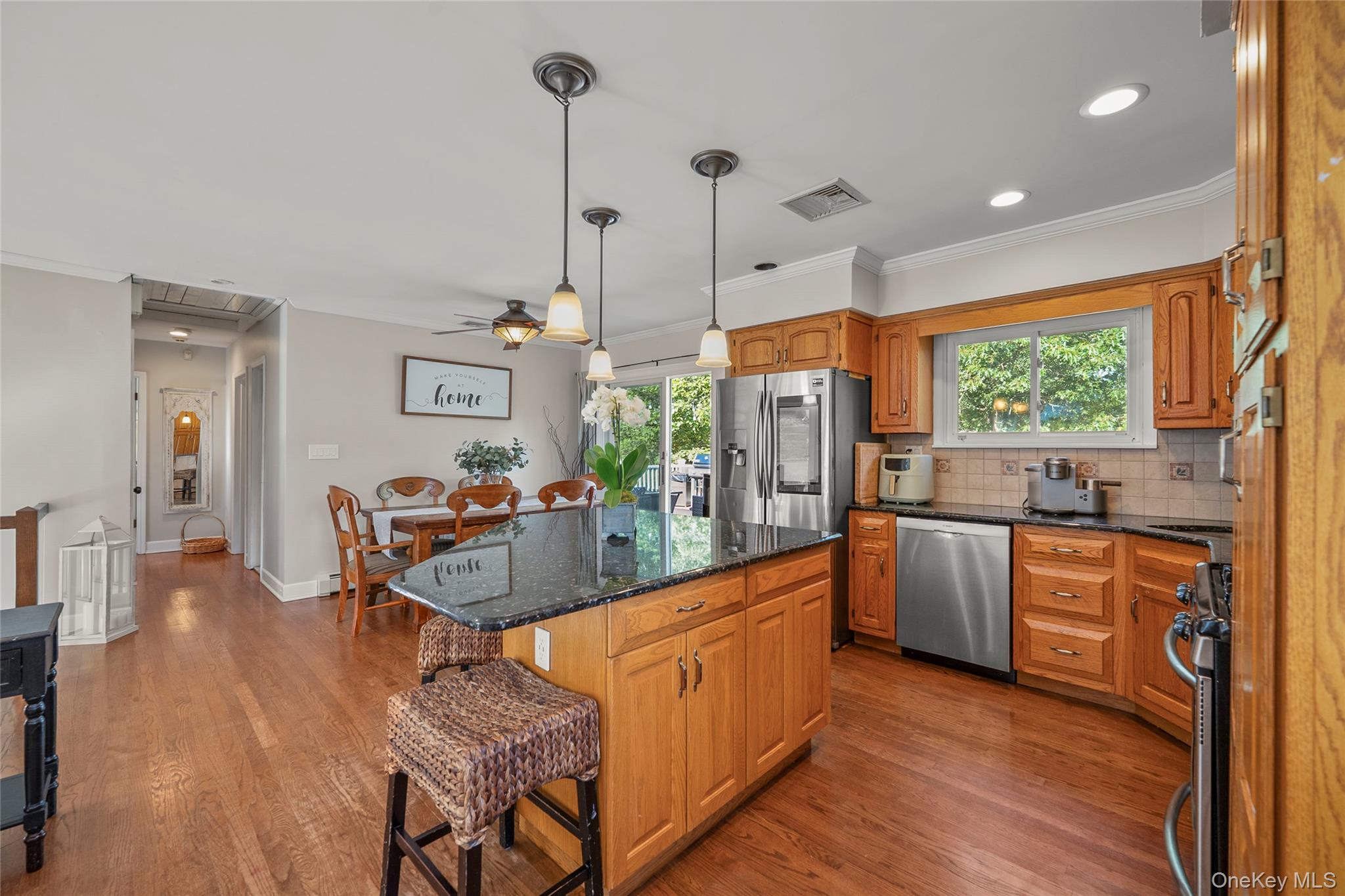 39 Graney Court, Pearl River, NY 10965