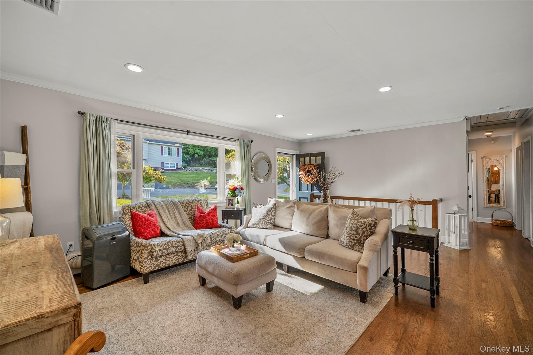 39 Graney Court, Pearl River, NY 10965