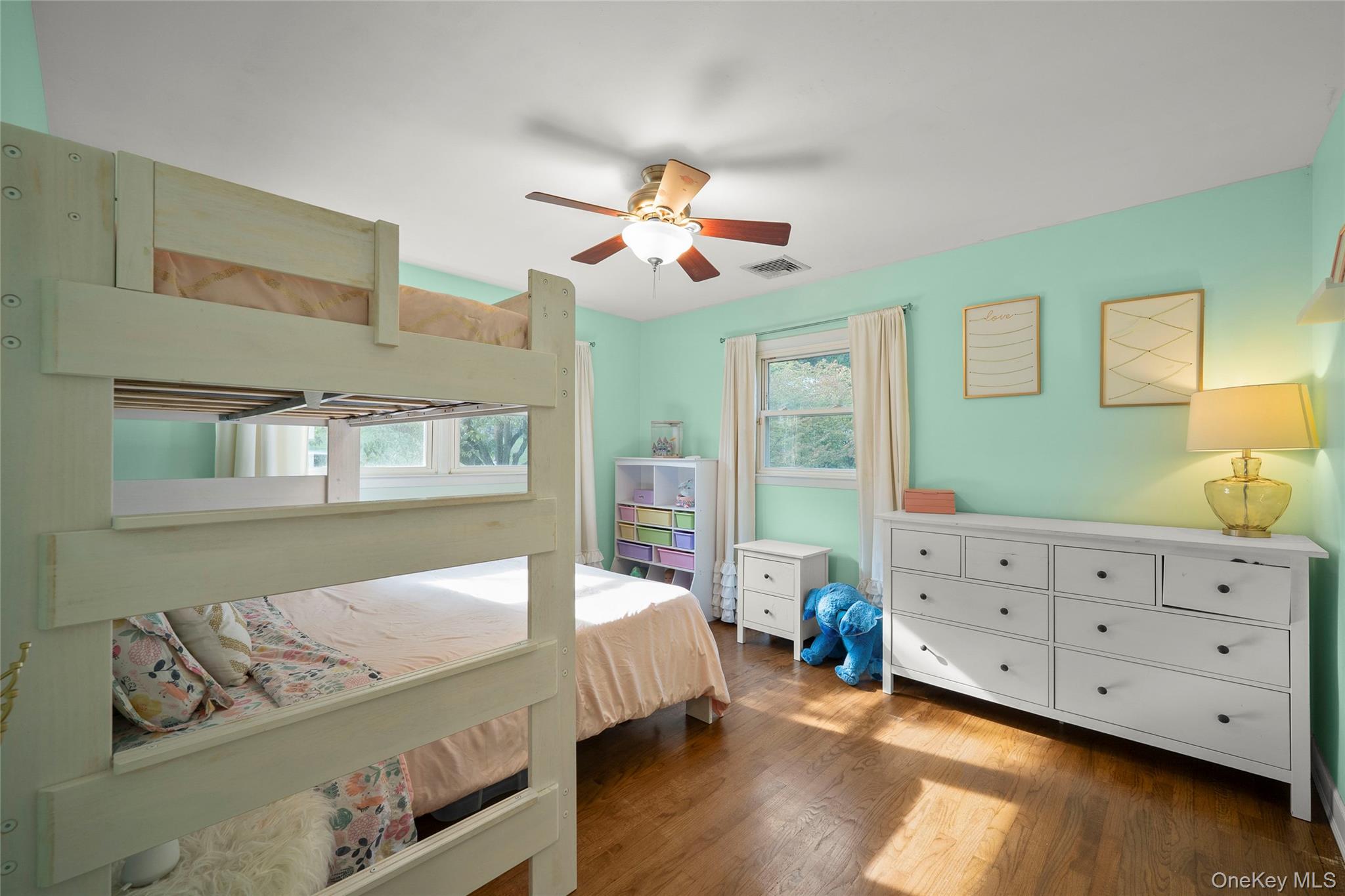 39 Graney Court, Pearl River, NY 10965