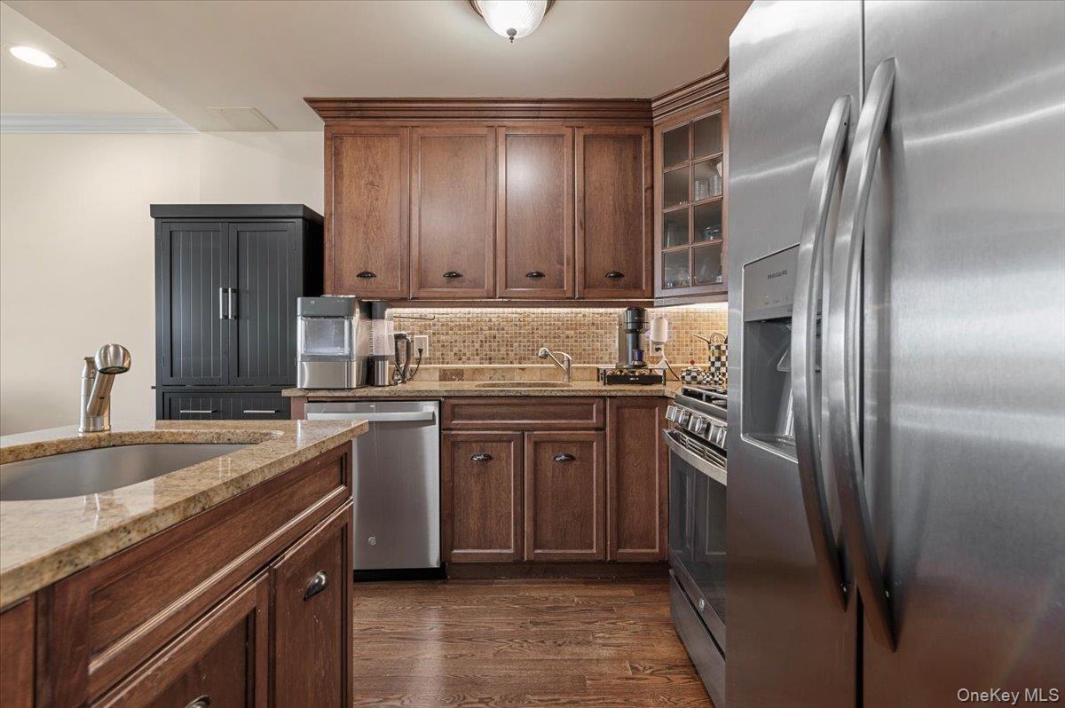 156 Beach 9th Street # 4D, Far Rockaway, NY 11691