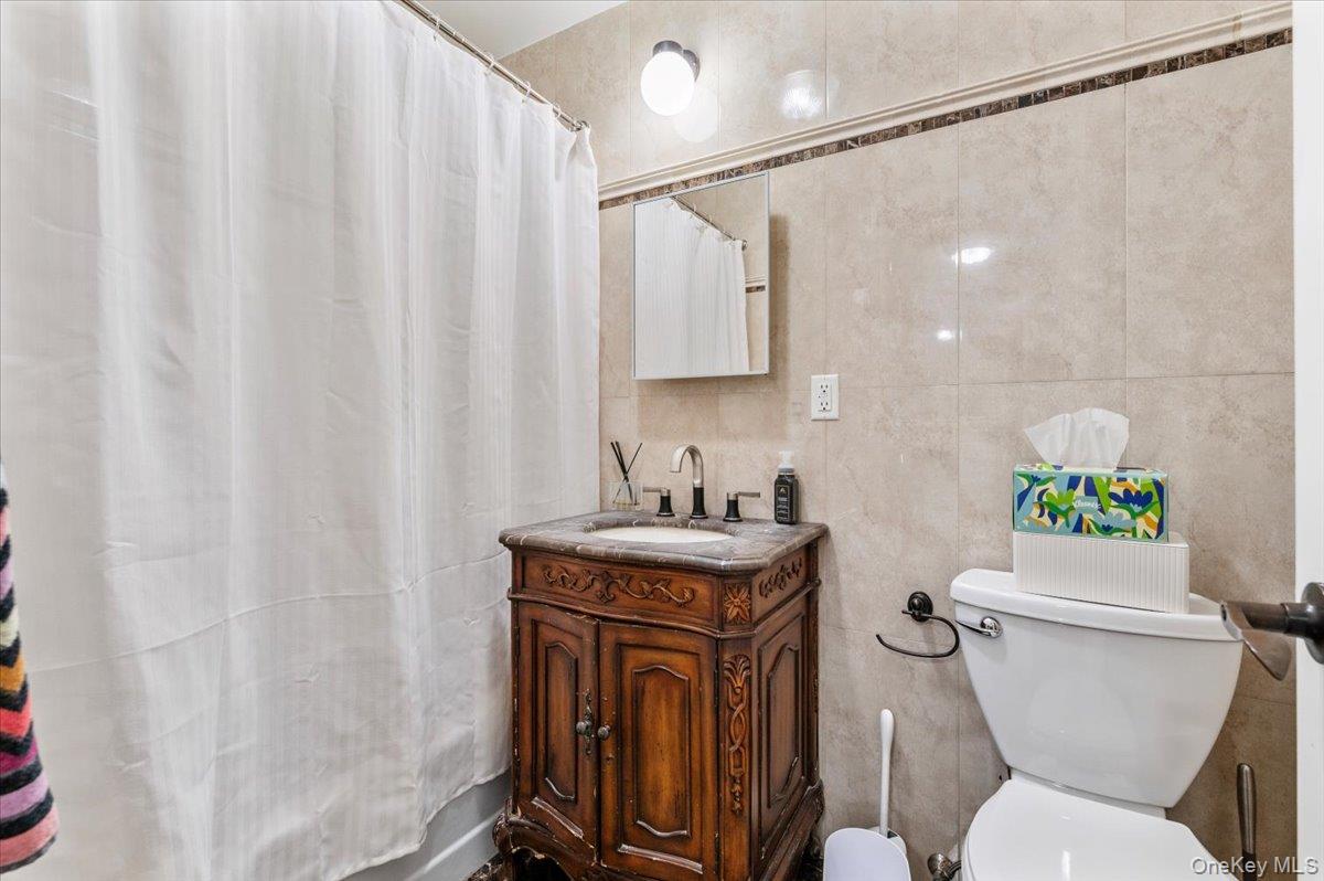 156 Beach 9th Street # 4D, Far Rockaway, NY 11691