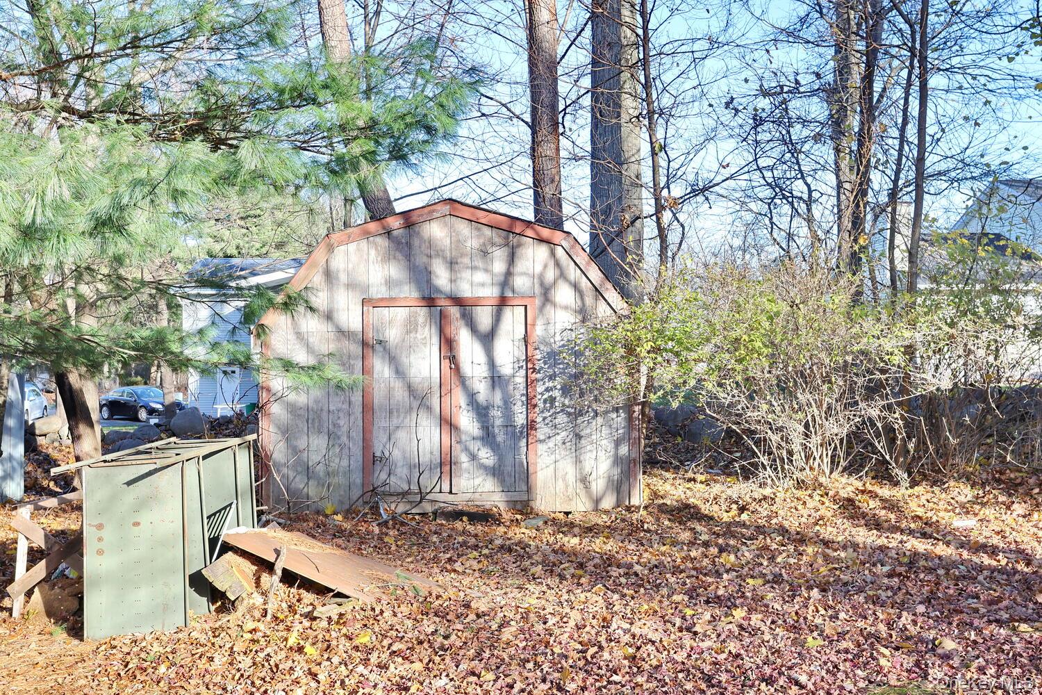 12 Van Gogh Lane, Airmont, NY 10901