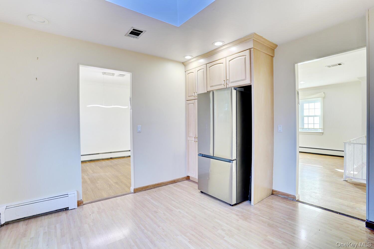 12 Van Gogh Lane, Airmont, NY 10901