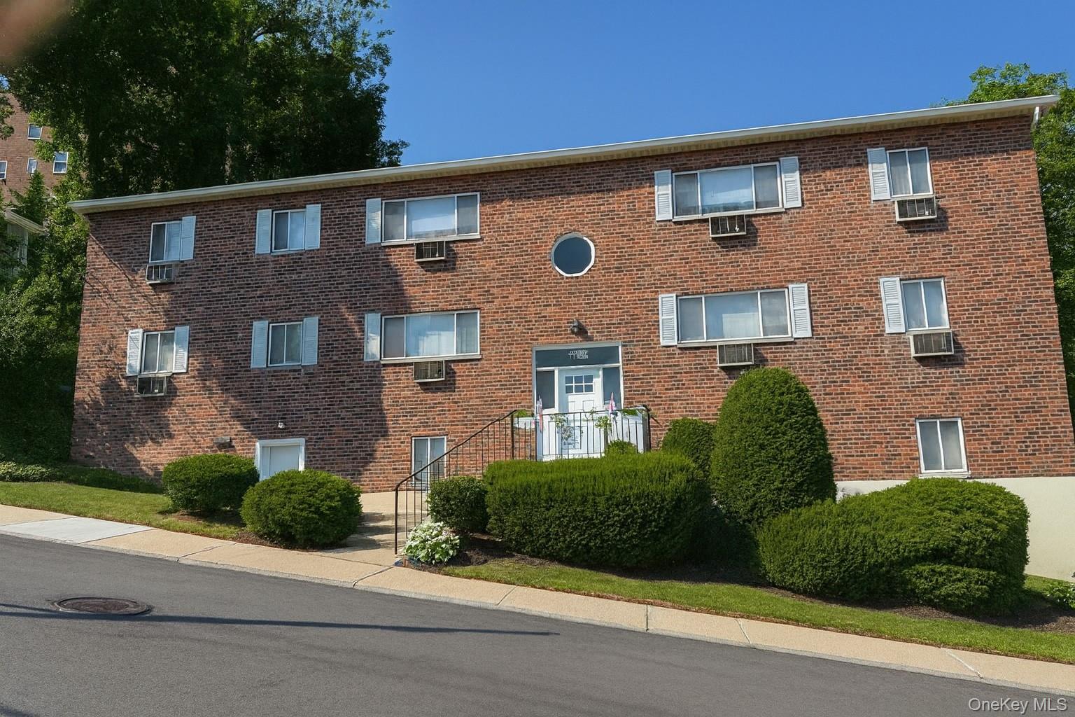 14 Grant Street # 2C, Tuckahoe, NY 10707