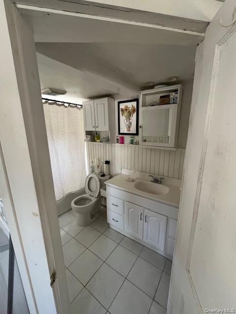 19 Carlson Lane, East Northport, NY 11731