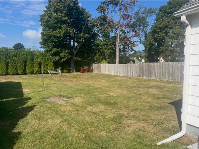 19 Carlson Lane, East Northport, NY 11731