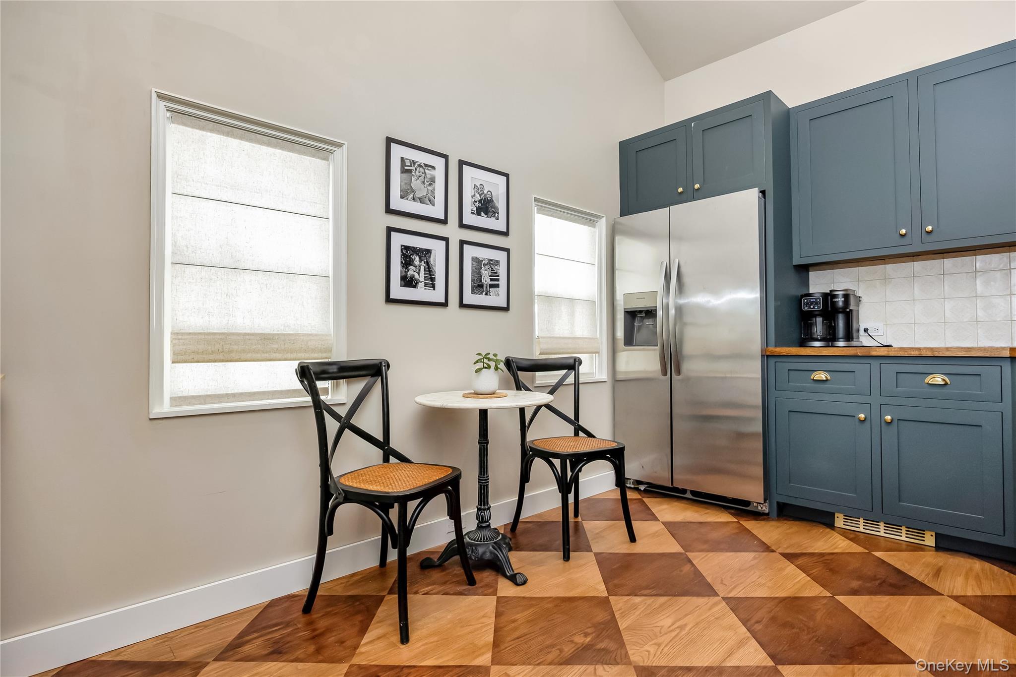 16 Rider Avenue, Malverne, NY 11565