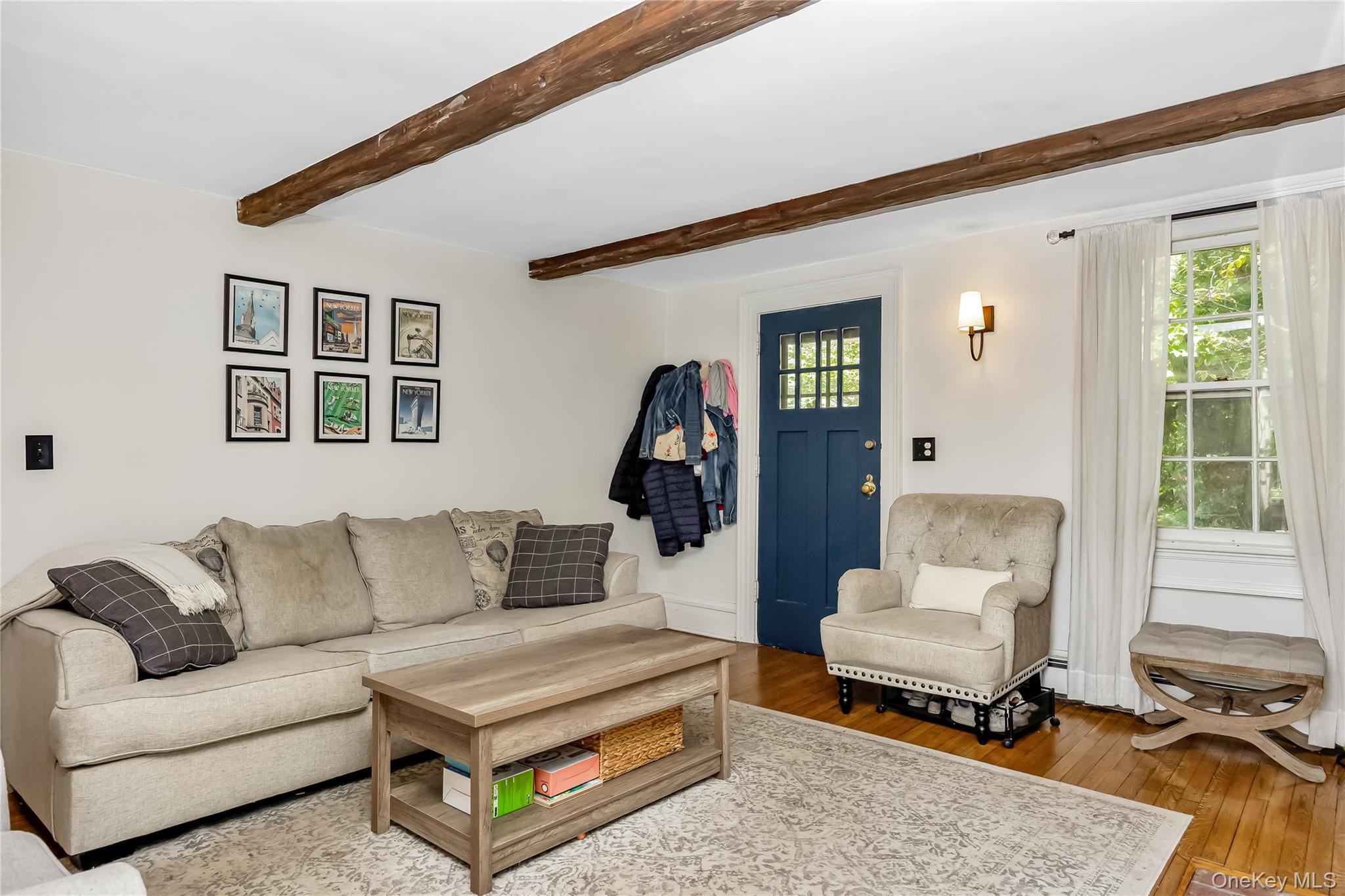 16 Rider Avenue, Malverne, NY 11565