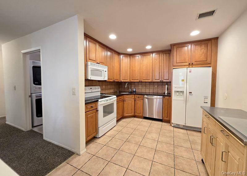 150 Birchwood Road, Coram, NY 11727