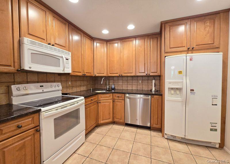 150 Birchwood Road, Coram, NY 11727