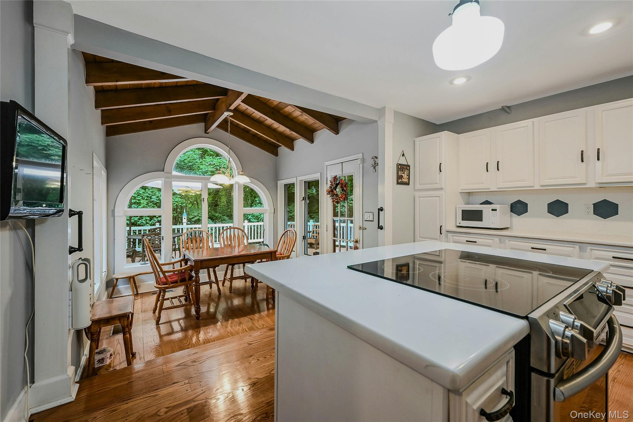 50 Hillcrest Avenue, Port Jefferson, NY 11777